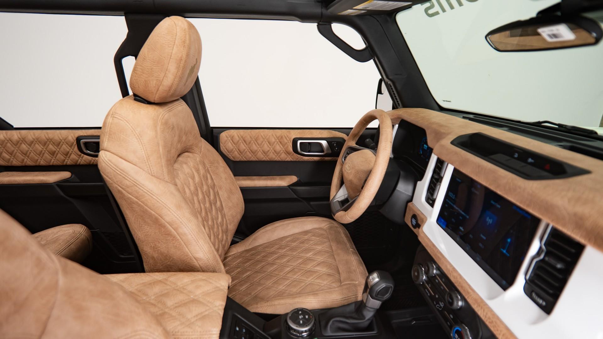 2026 FORD BRONCO 4X4 in Green, photo 28 of 47