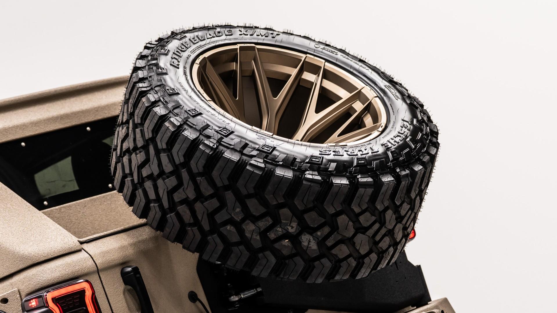 2026 JEEP WRANGLER 4X4 in Tan, photo 11 of 58