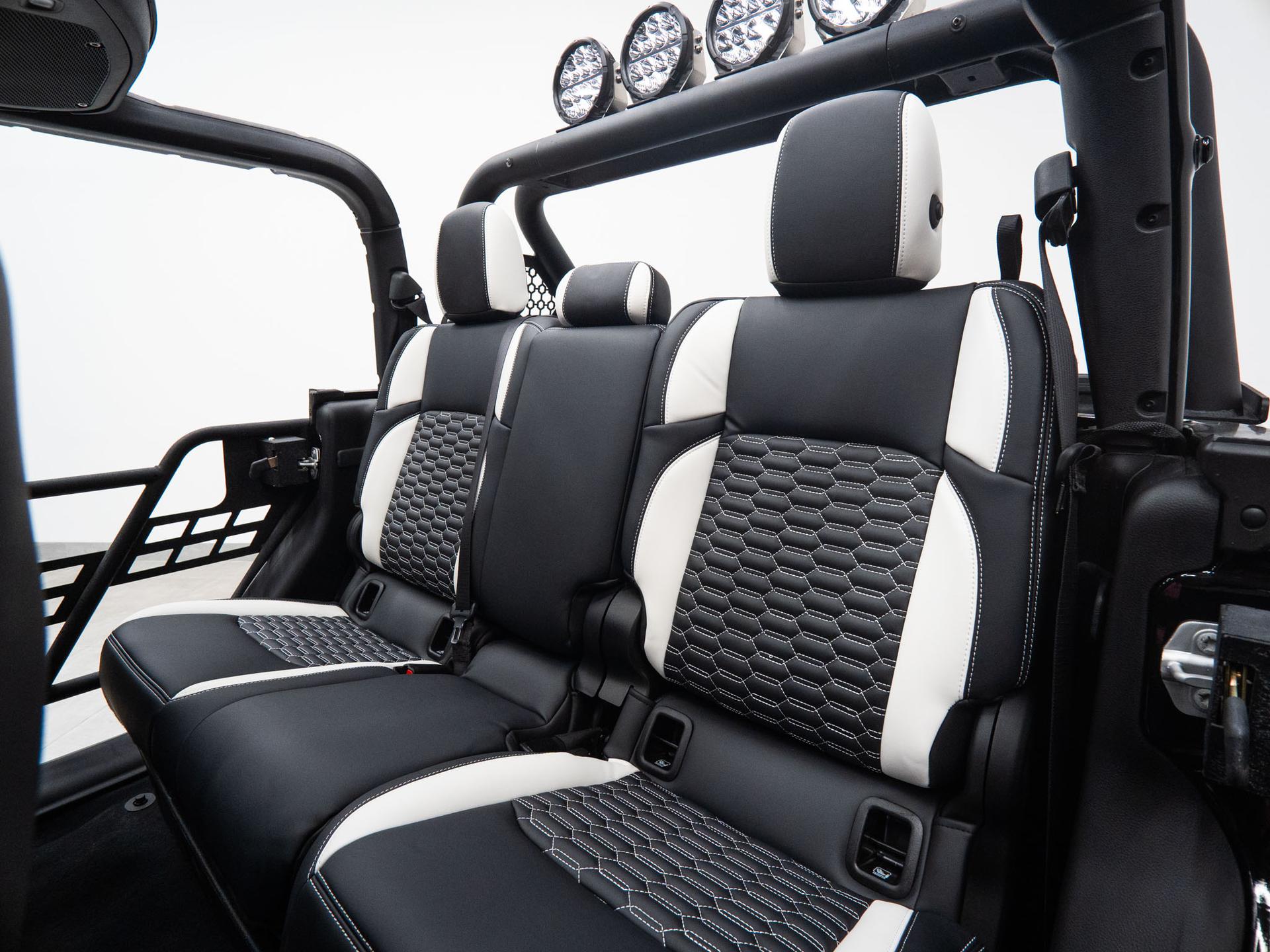 2026 JEEP GLADIATOR 4X4 in Black Clearcoat, photo 41 of 57