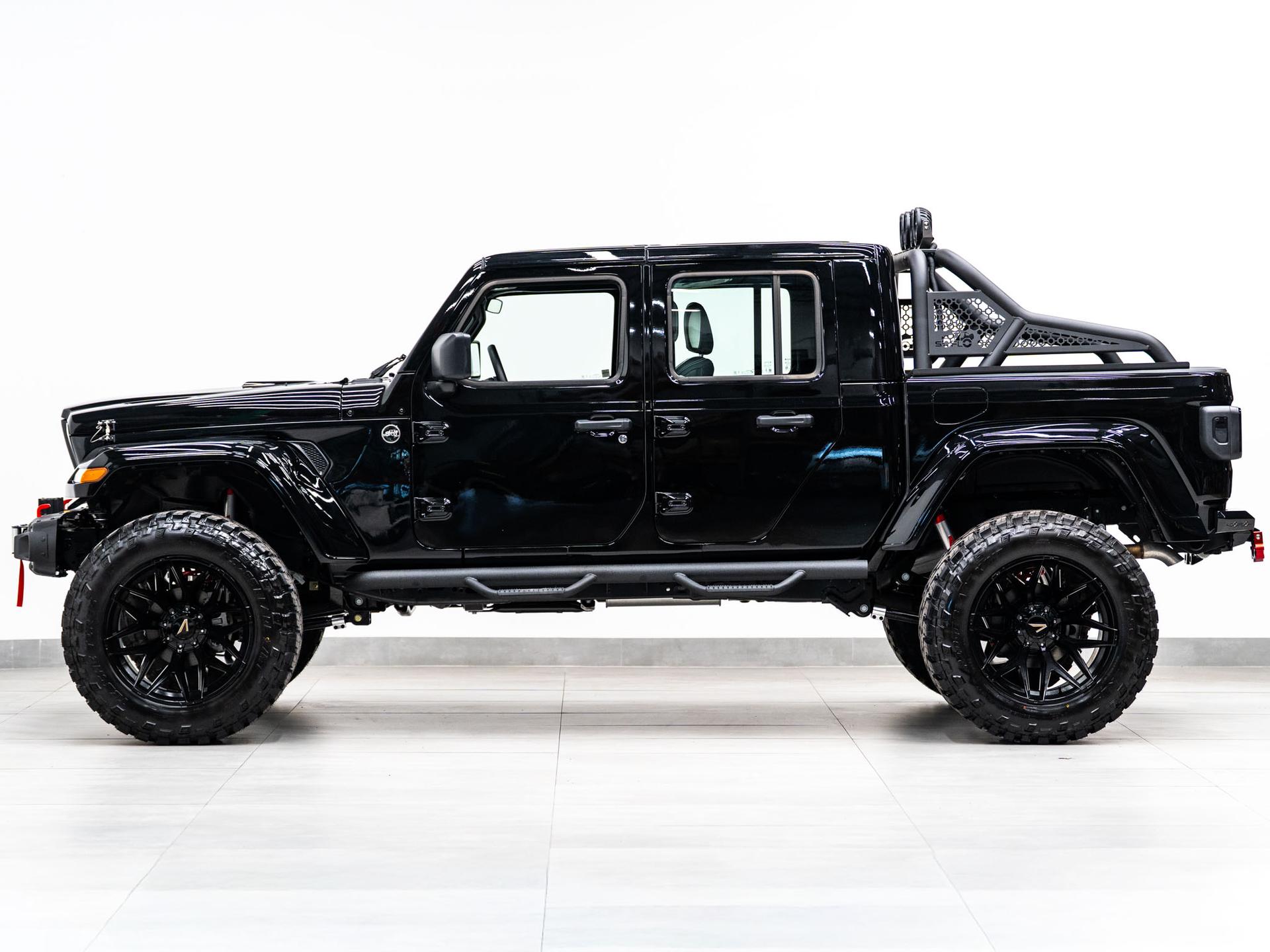 2026 JEEP GLADIATOR 4X4 in Black Clearcoat, photo 14 of 57