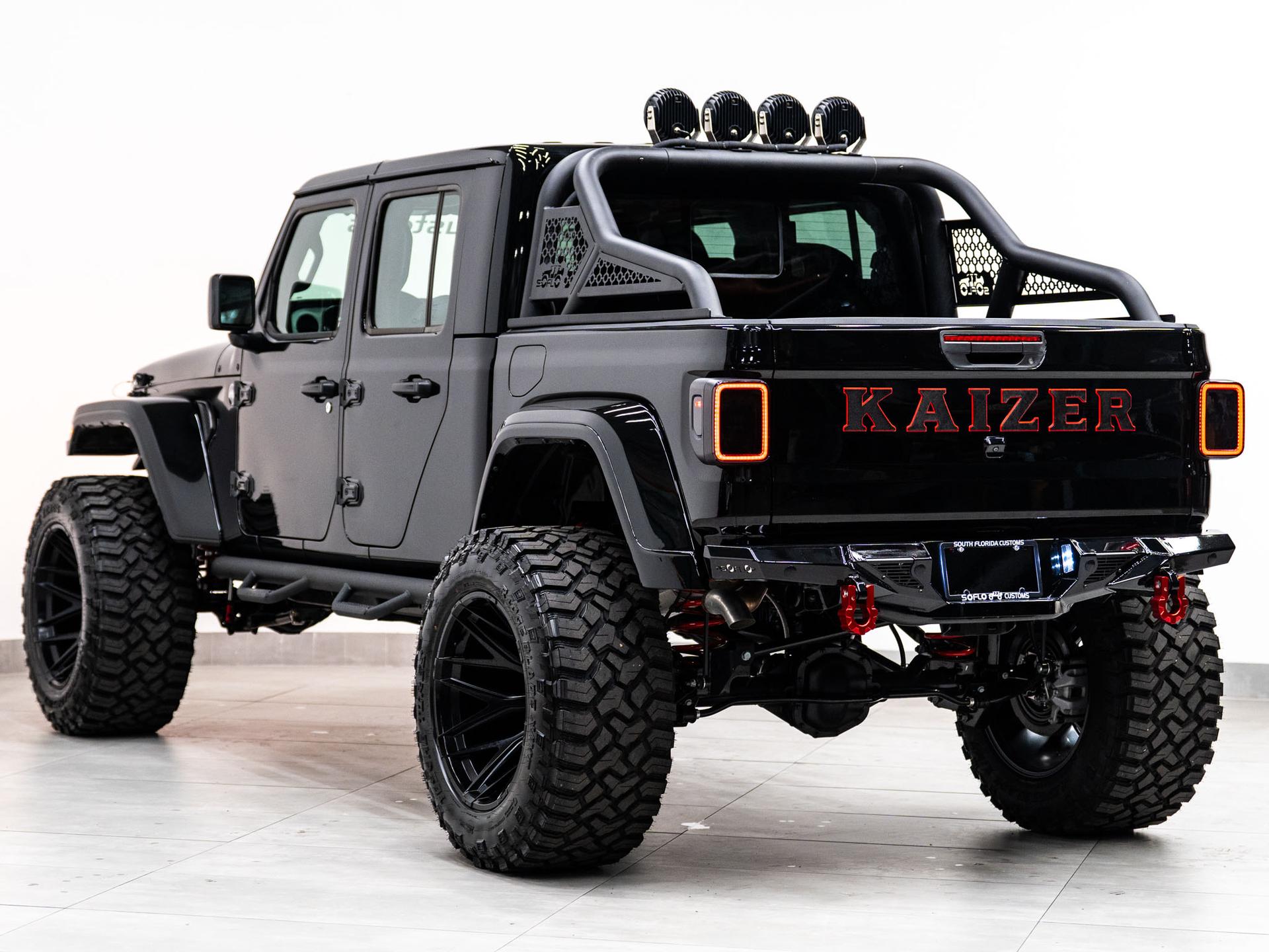 2026 JEEP GLADIATOR 4X4 in Black Clearcoat, photo 10 of 57