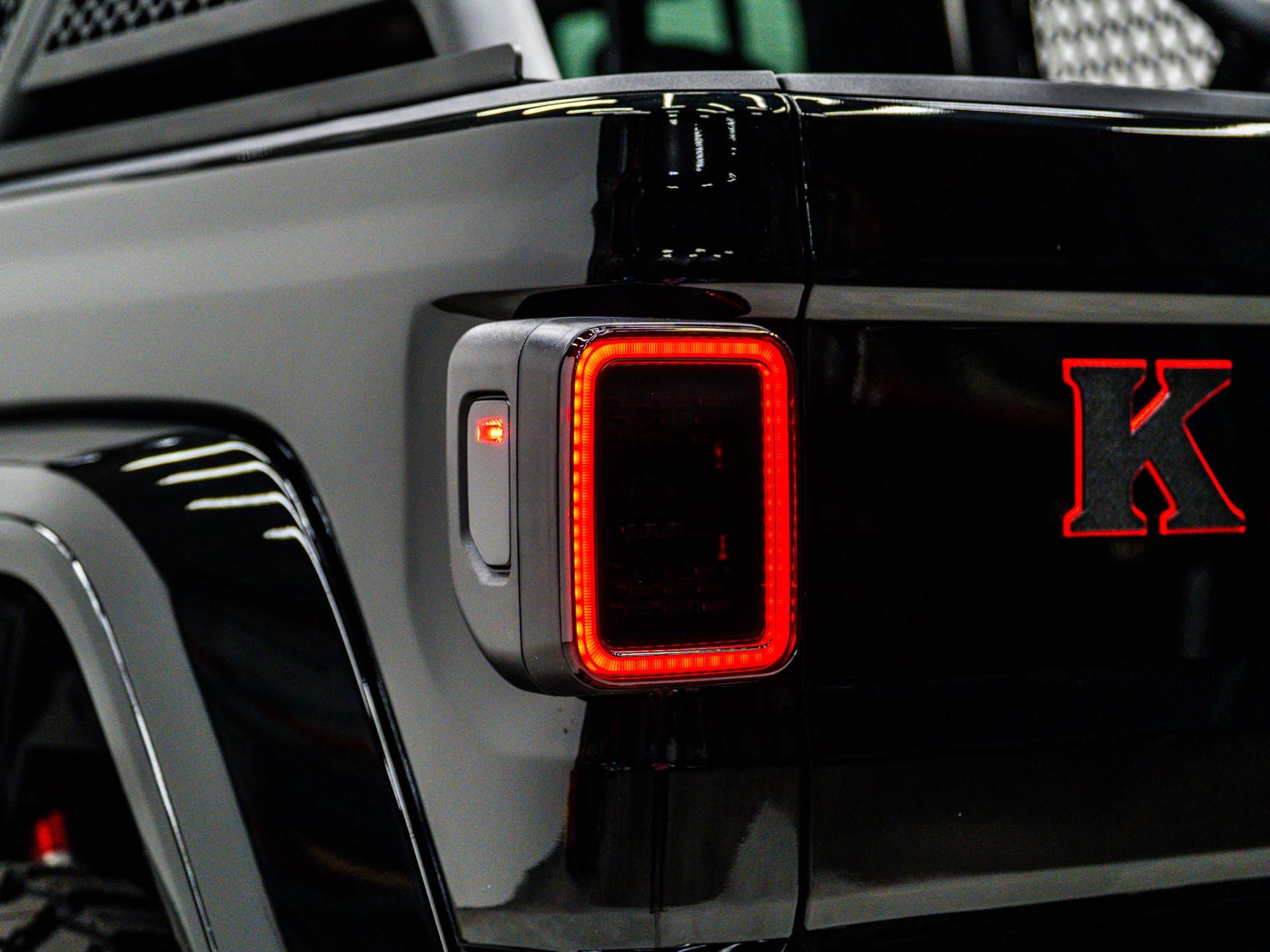 2026 JEEP GLADIATOR 4X4 in Black Clearcoat, photo 13 of 57