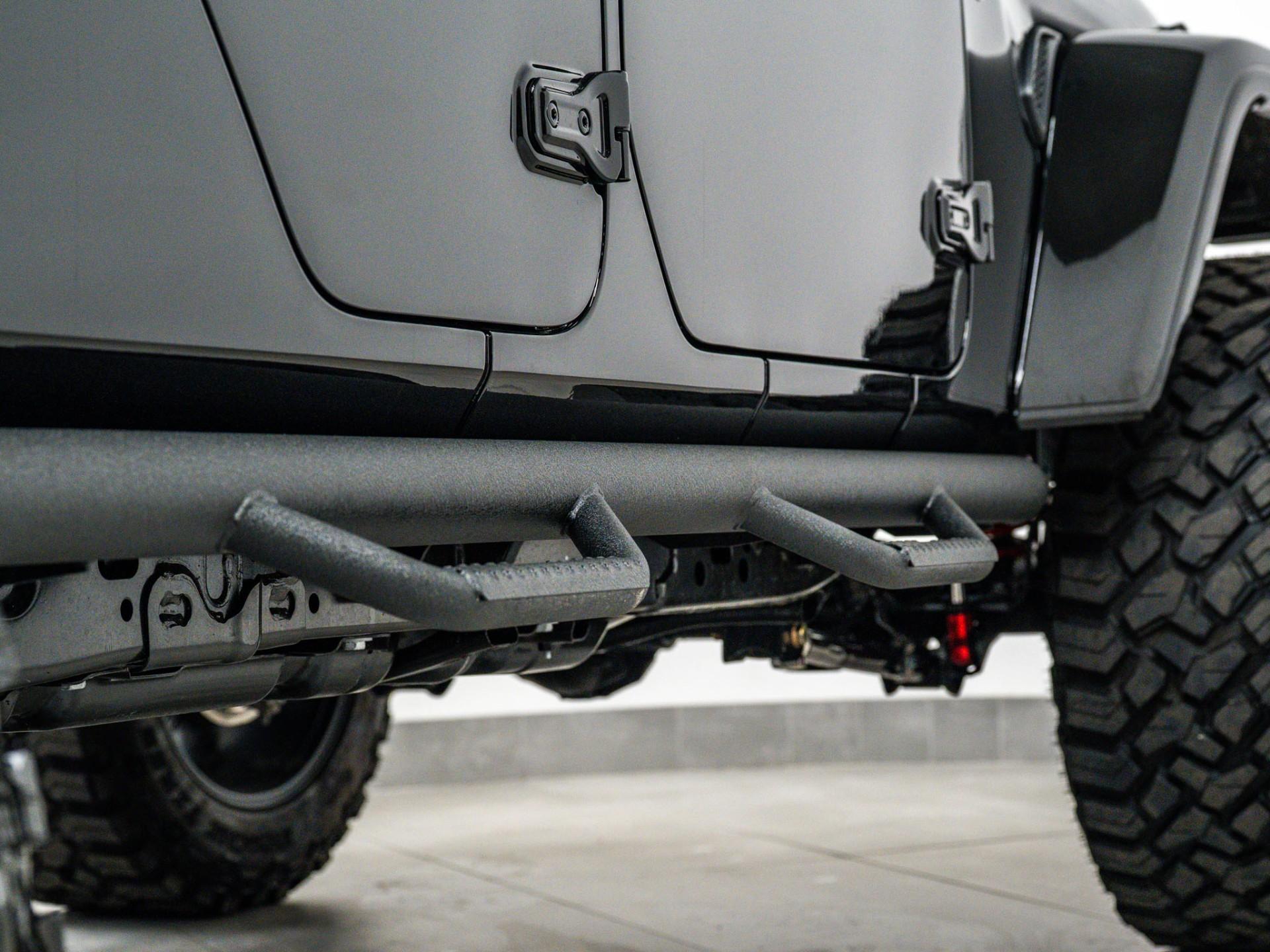 2026 JEEP GLADIATOR 4X4 in Black Clearcoat, photo 20 of 57