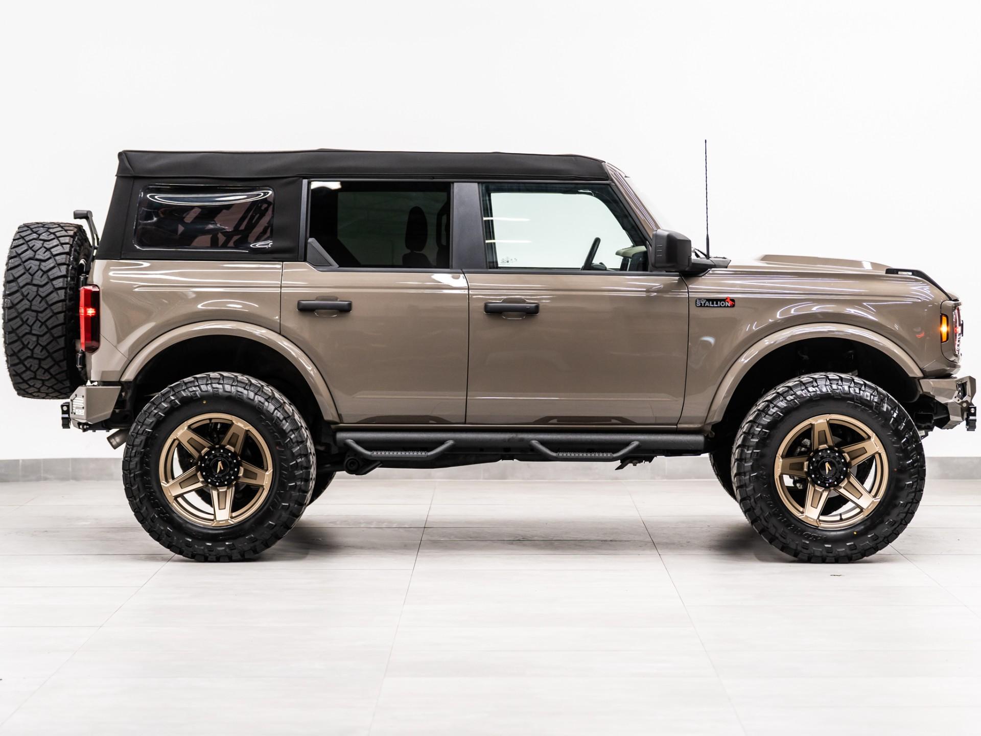 2025 FORD BRONCO 4X4 in Marsh Gray, photo 8 of 58