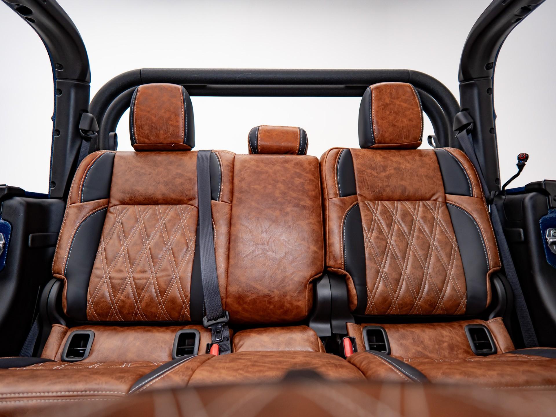 2026 JEEP GLADIATOR 4X4 in Navy, photo 42 of 60