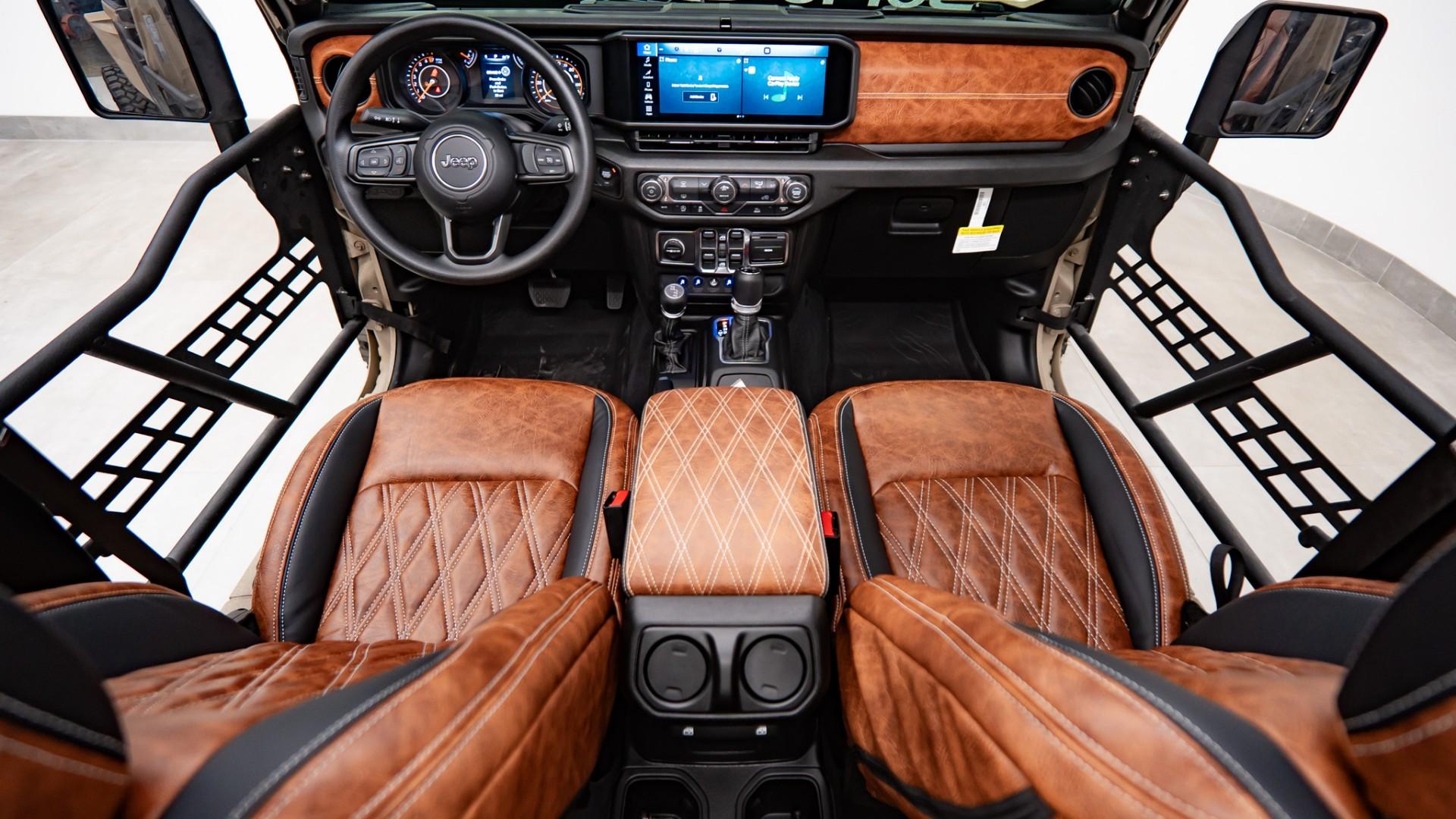 2026 JEEP GLADIATOR 4X4 in Tan, photo 4 of 57