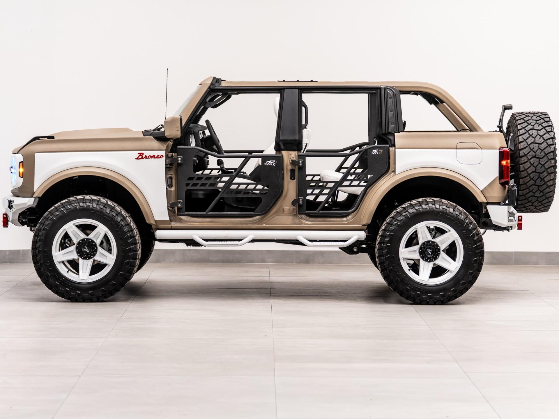 2026 FORD BRONCO 4X4 in Tan, photo 19 of 54