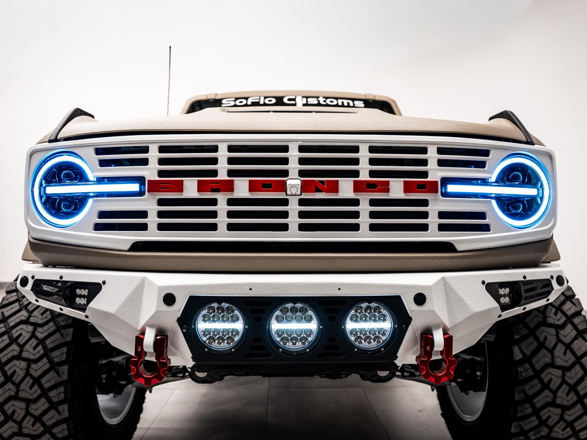 2026 FORD BRONCO 4X4 in Tan, photo 26 of 54
