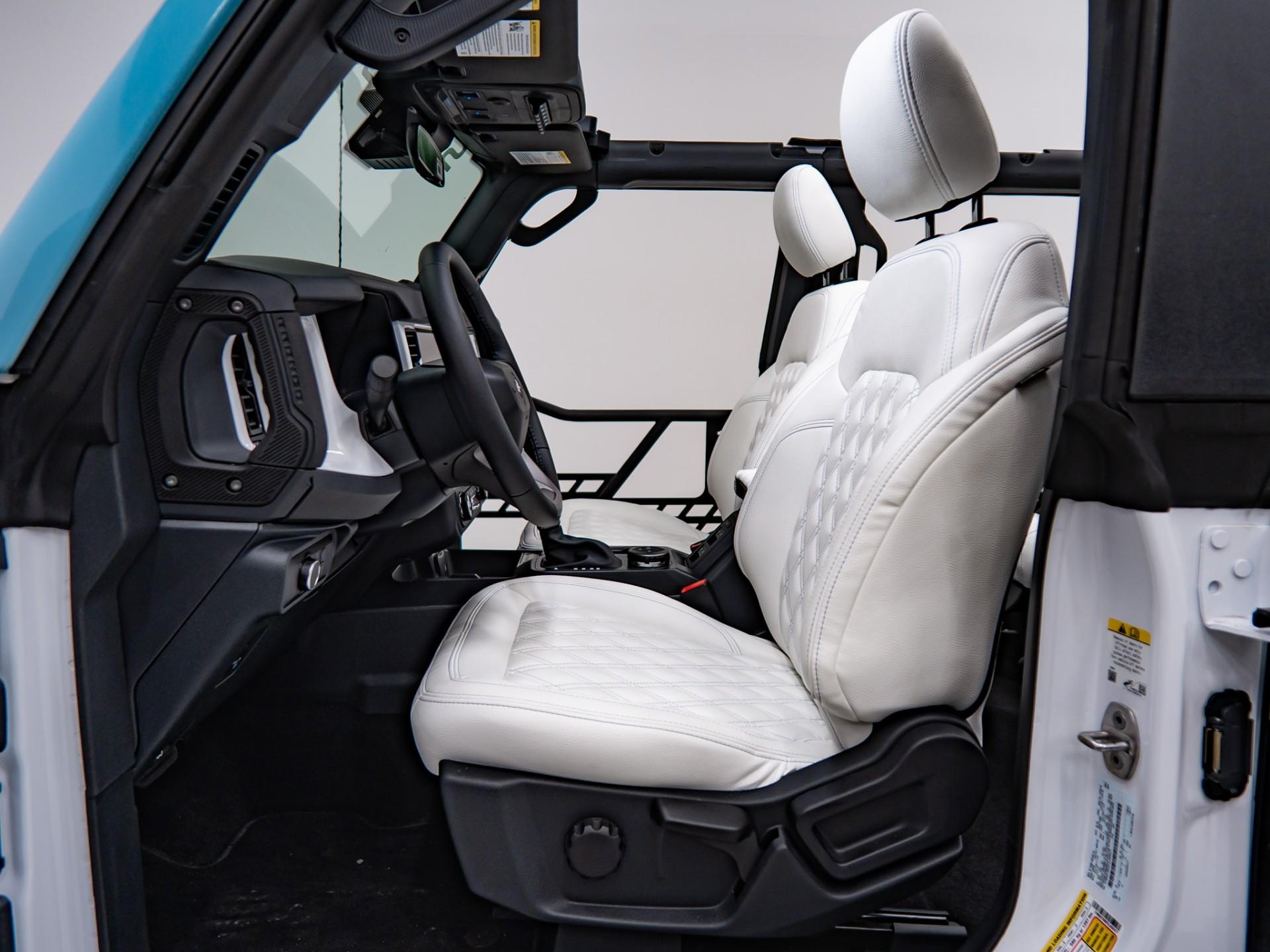 2026 FORD BRONCO 4X4 in Baby Blue, photo 31 of 57