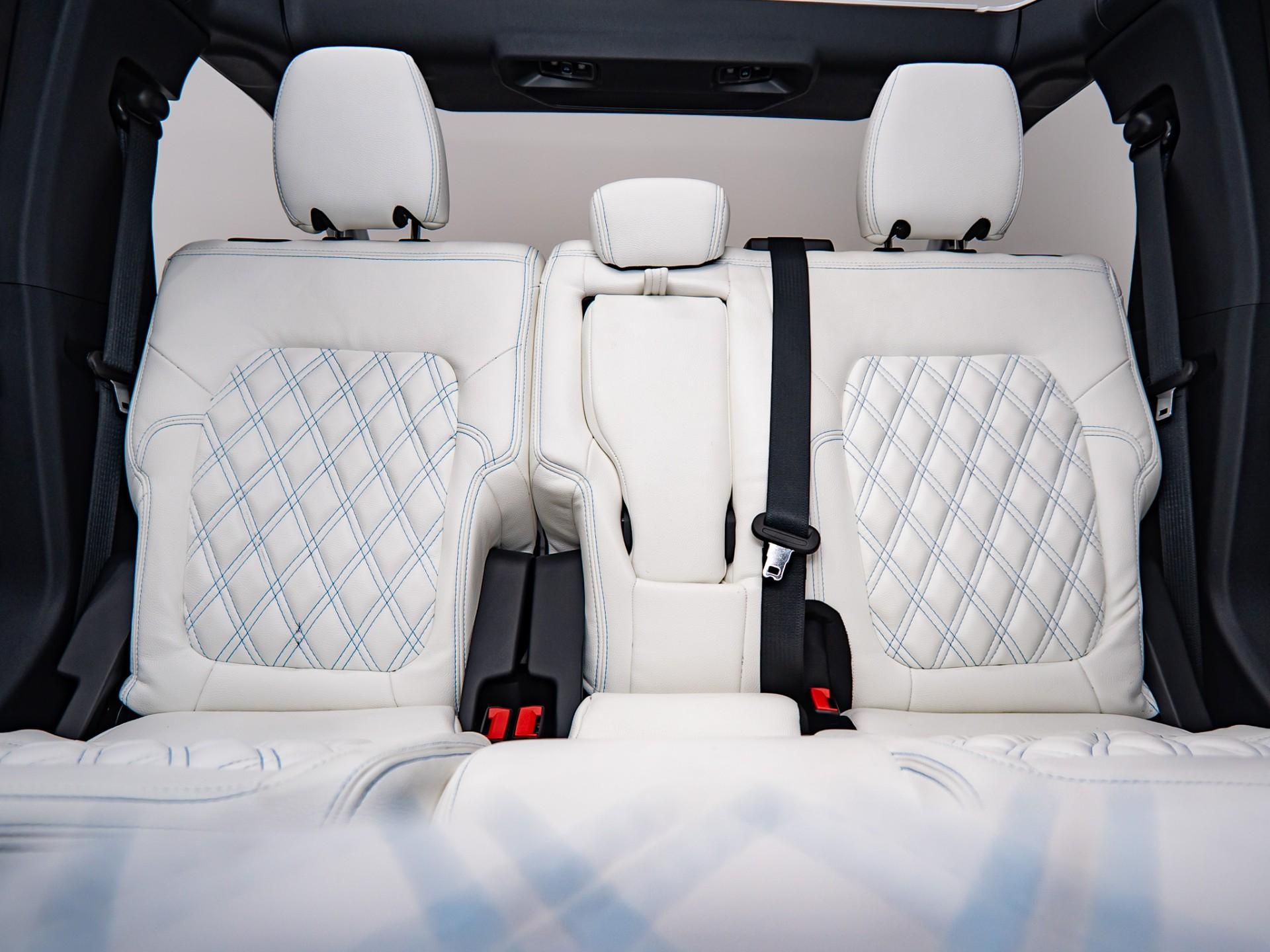 2026 FORD BRONCO 4X4 in Baby Blue, photo 38 of 57