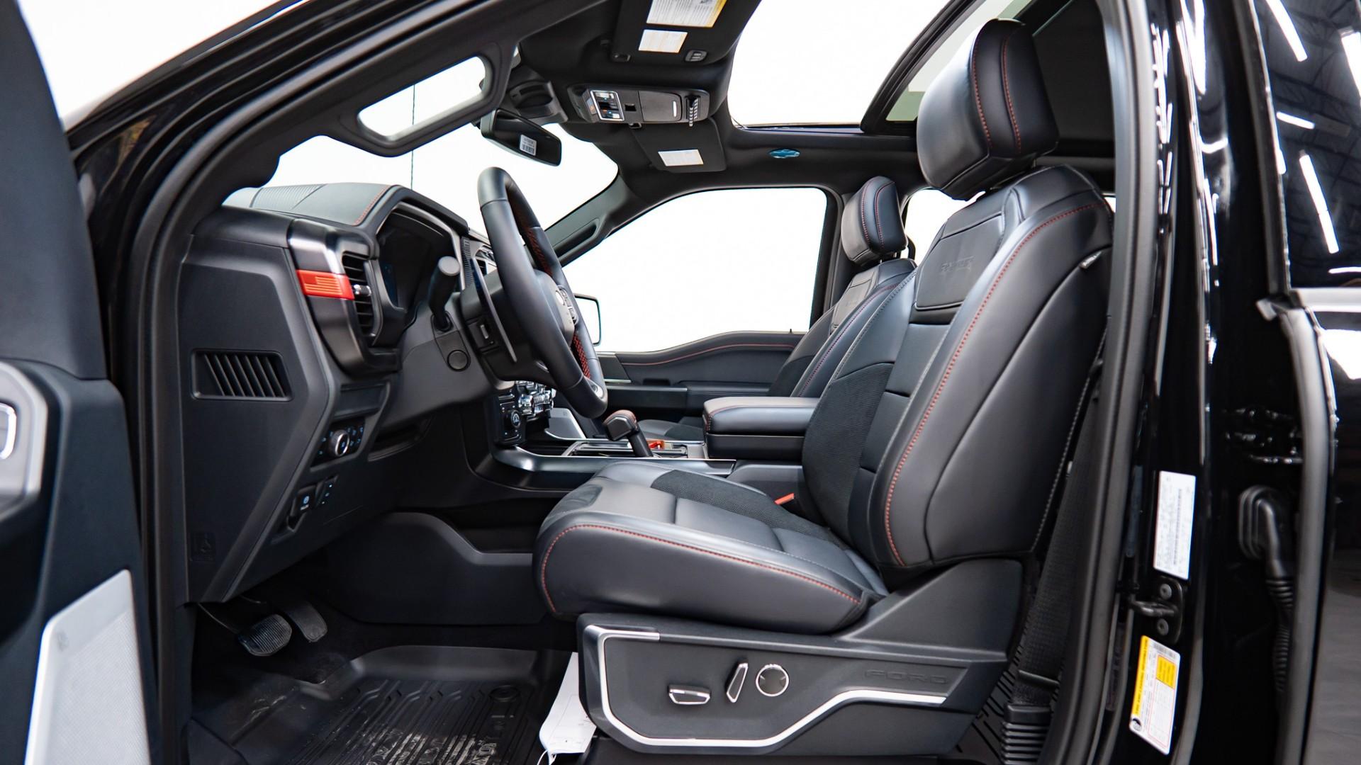 2025 FORD F-150 RAPTOR in Agate Black Metallic, photo 25 of 46