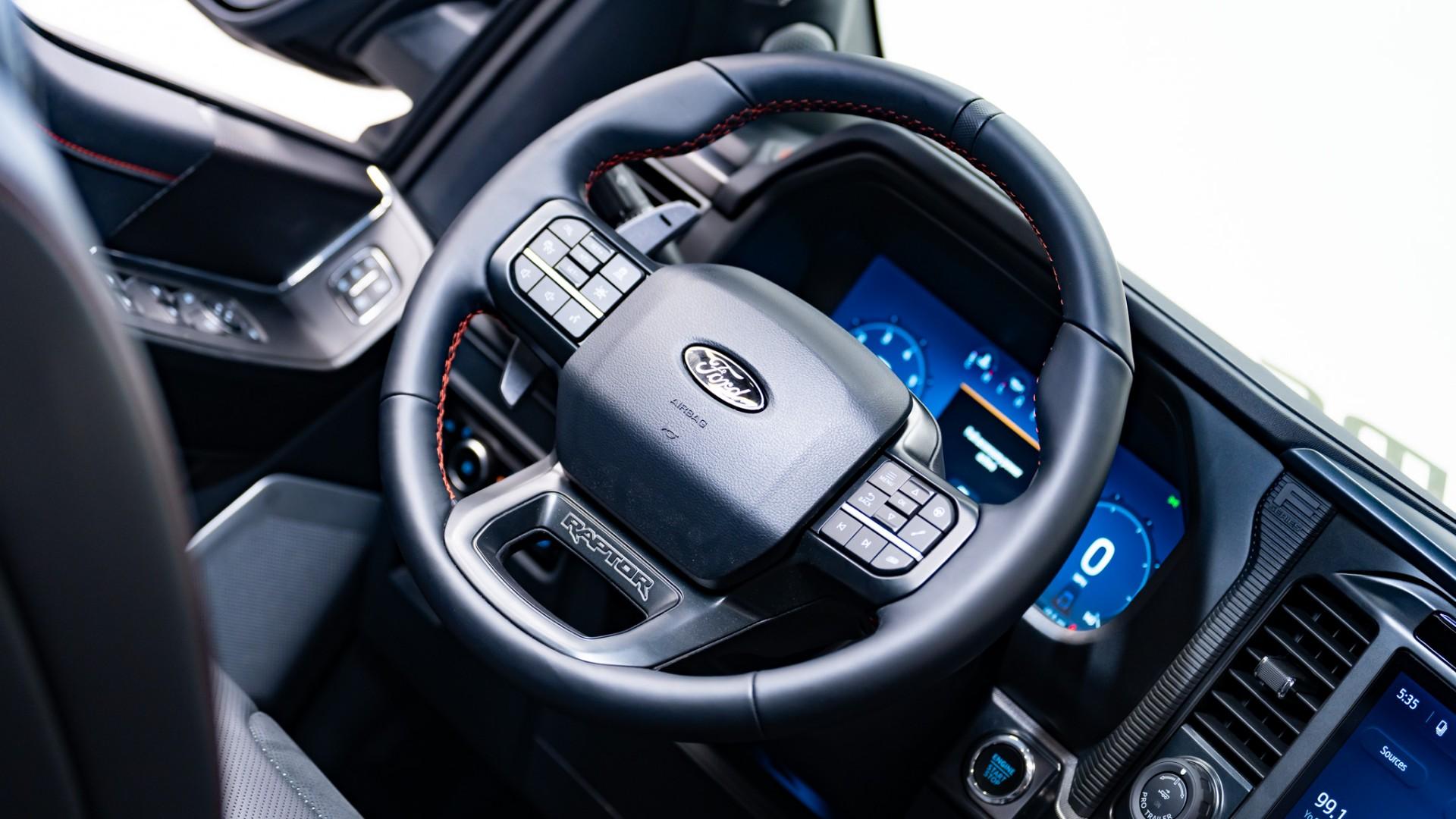 2025 FORD F-150 RAPTOR in Agate Black Metallic, photo 40 of 46