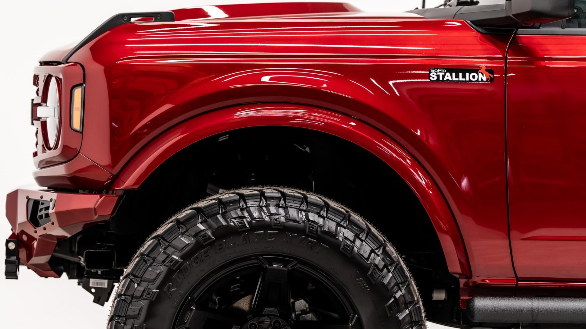 2026 FORD BRONCO 4X4 in Ruby Red Metallic Tinted Clearcoat, photo 16 of 59