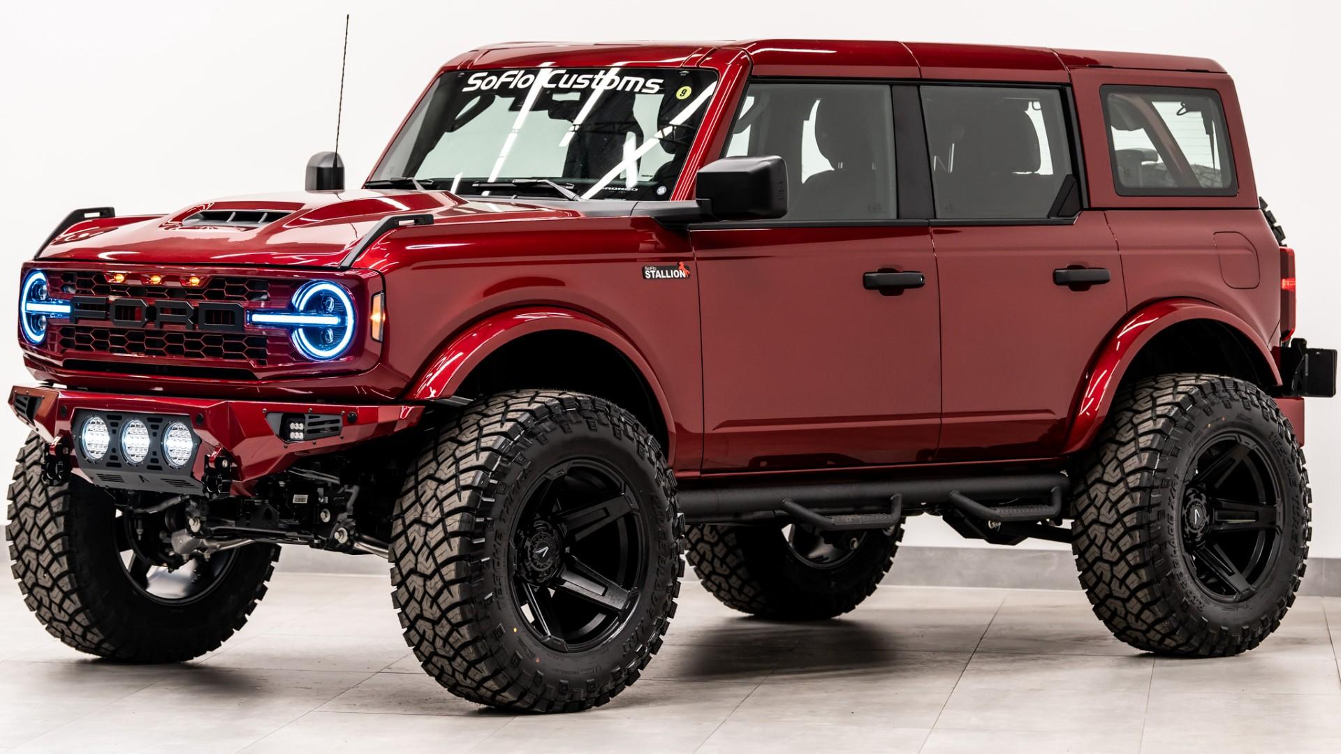 2026 FORD BRONCO 4X4 in Ruby Red Metallic Tinted Clearcoat, photo 20 of 59