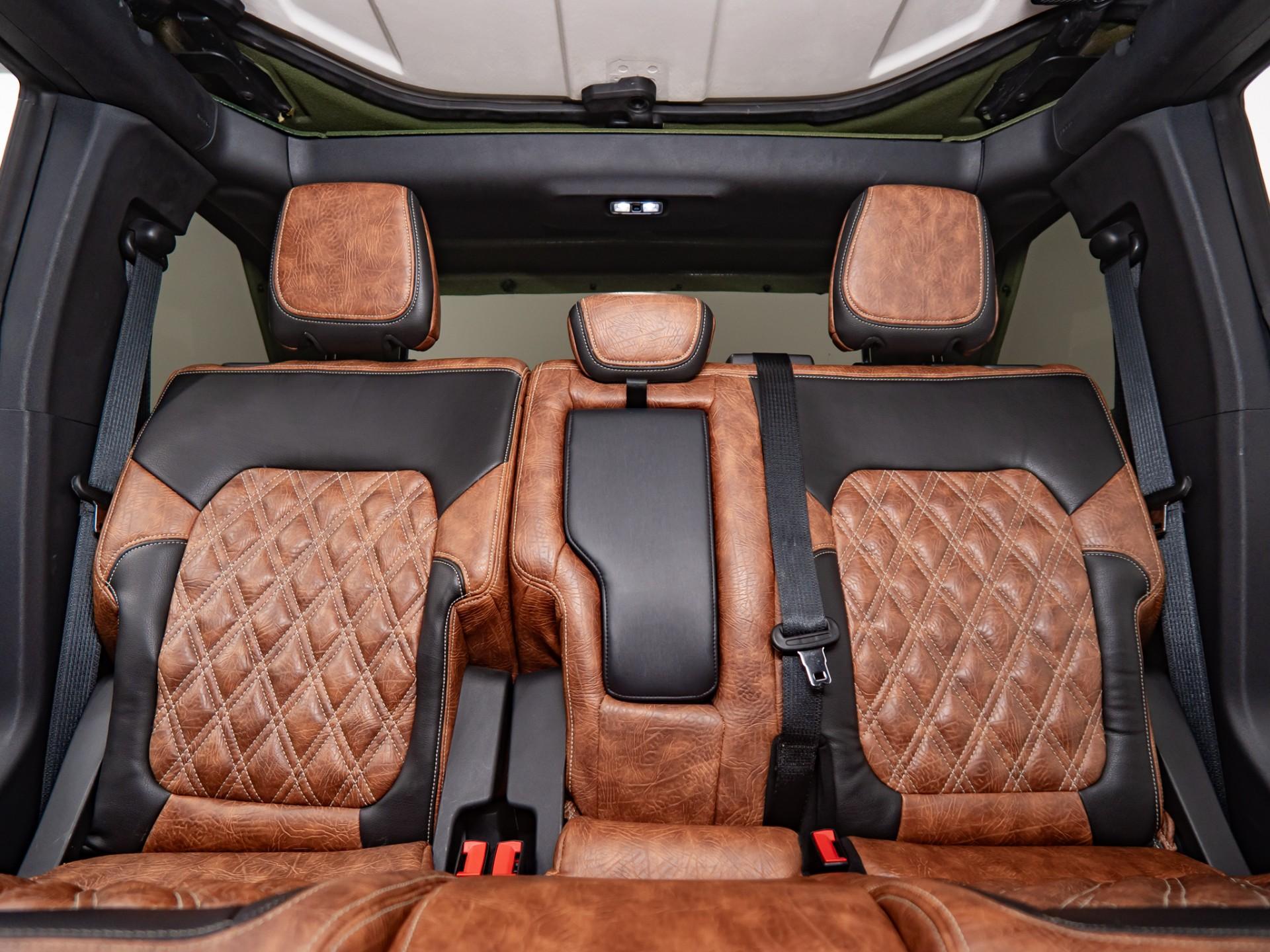 2024 FORD BRONCO 4X4 in Green, photo 18 of 53