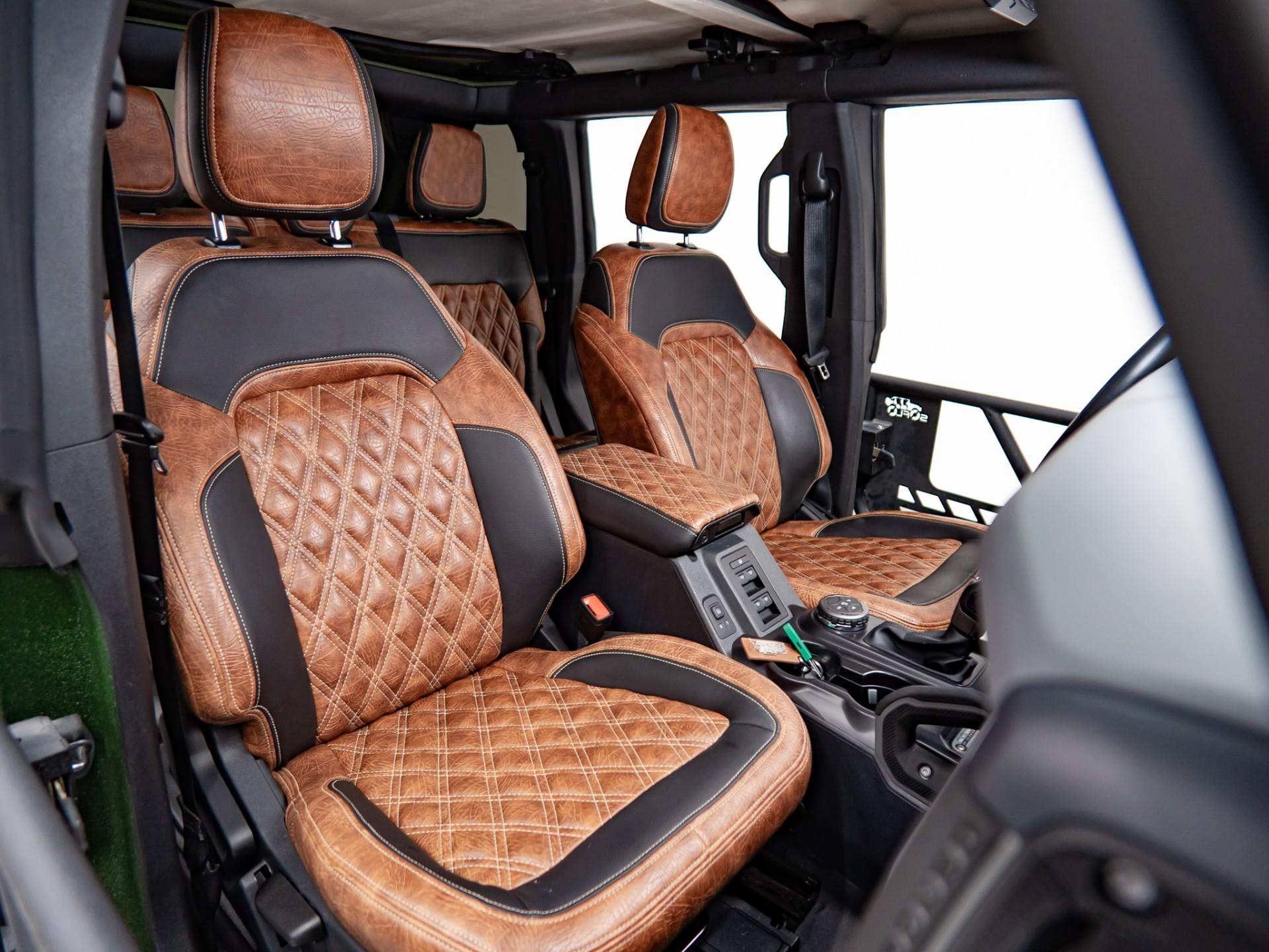 2024 FORD BRONCO 4X4 in Green, photo 21 of 53
