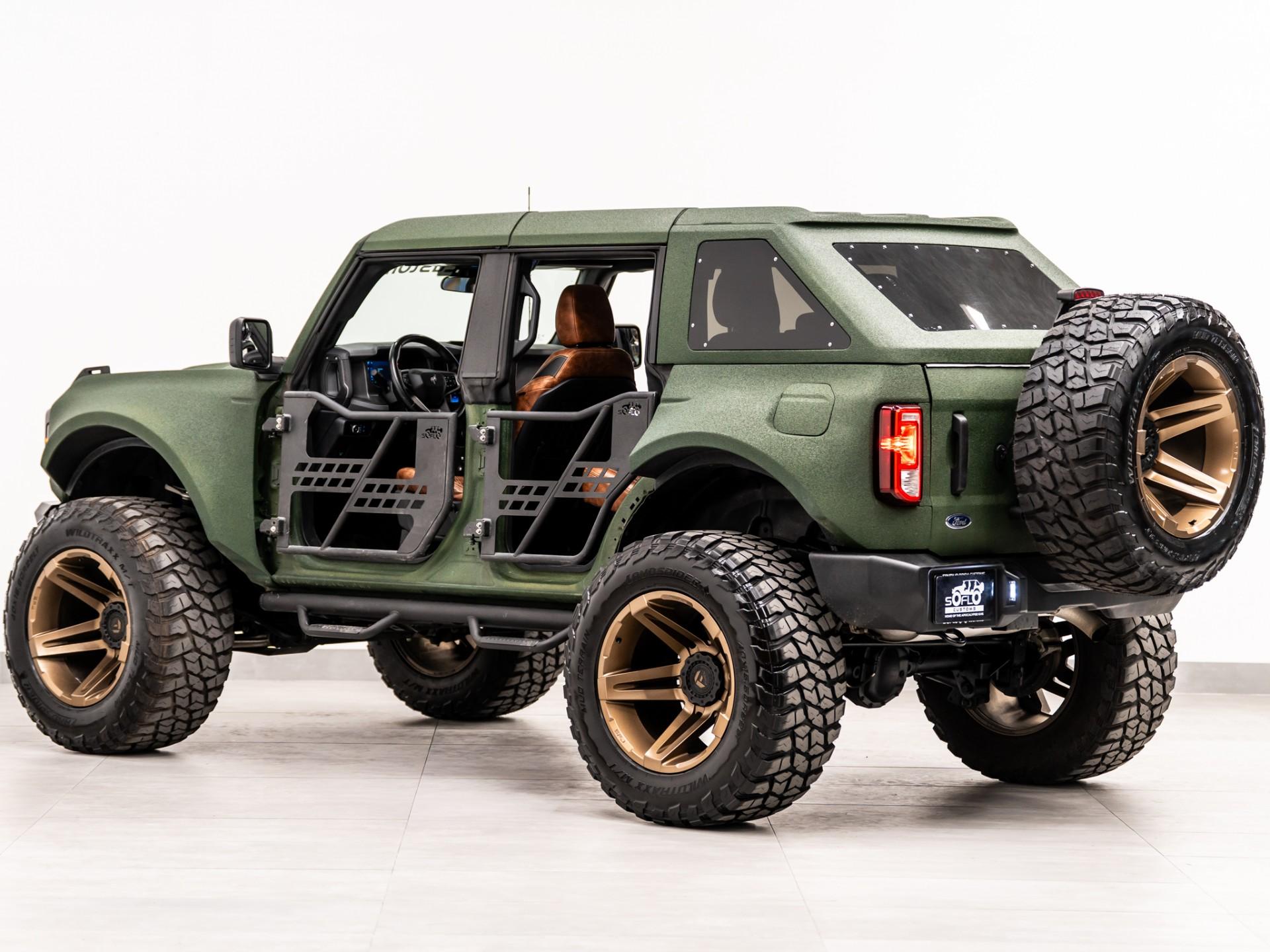 2024 FORD BRONCO 4X4 in Green, photo 13 of 53