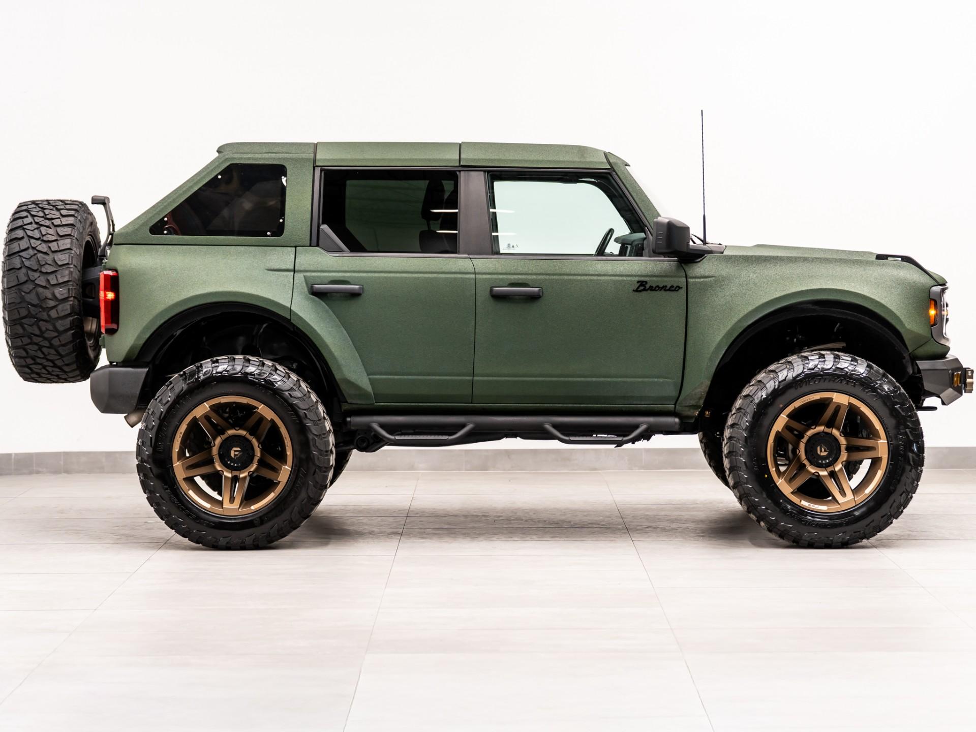 2024 FORD BRONCO 4X4 in Green, photo 7 of 53