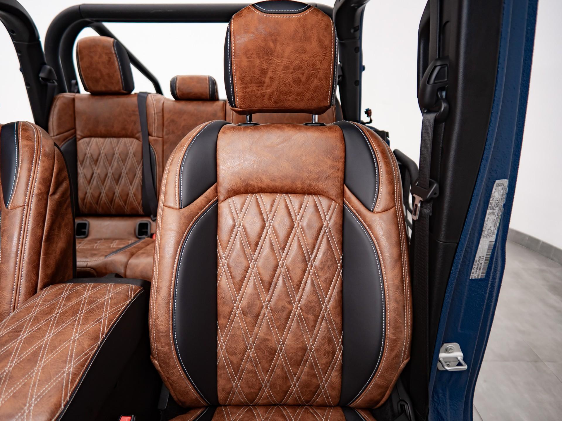 2026 JEEP GLADIATOR 4X4 in Navy, photo 31 of 50