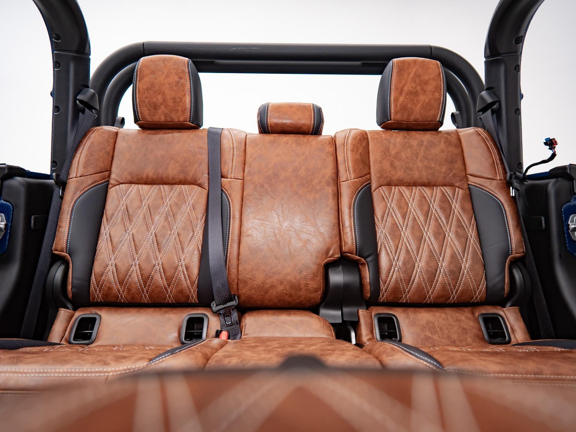 2026 JEEP GLADIATOR 4X4 in Navy, photo 37 of 50