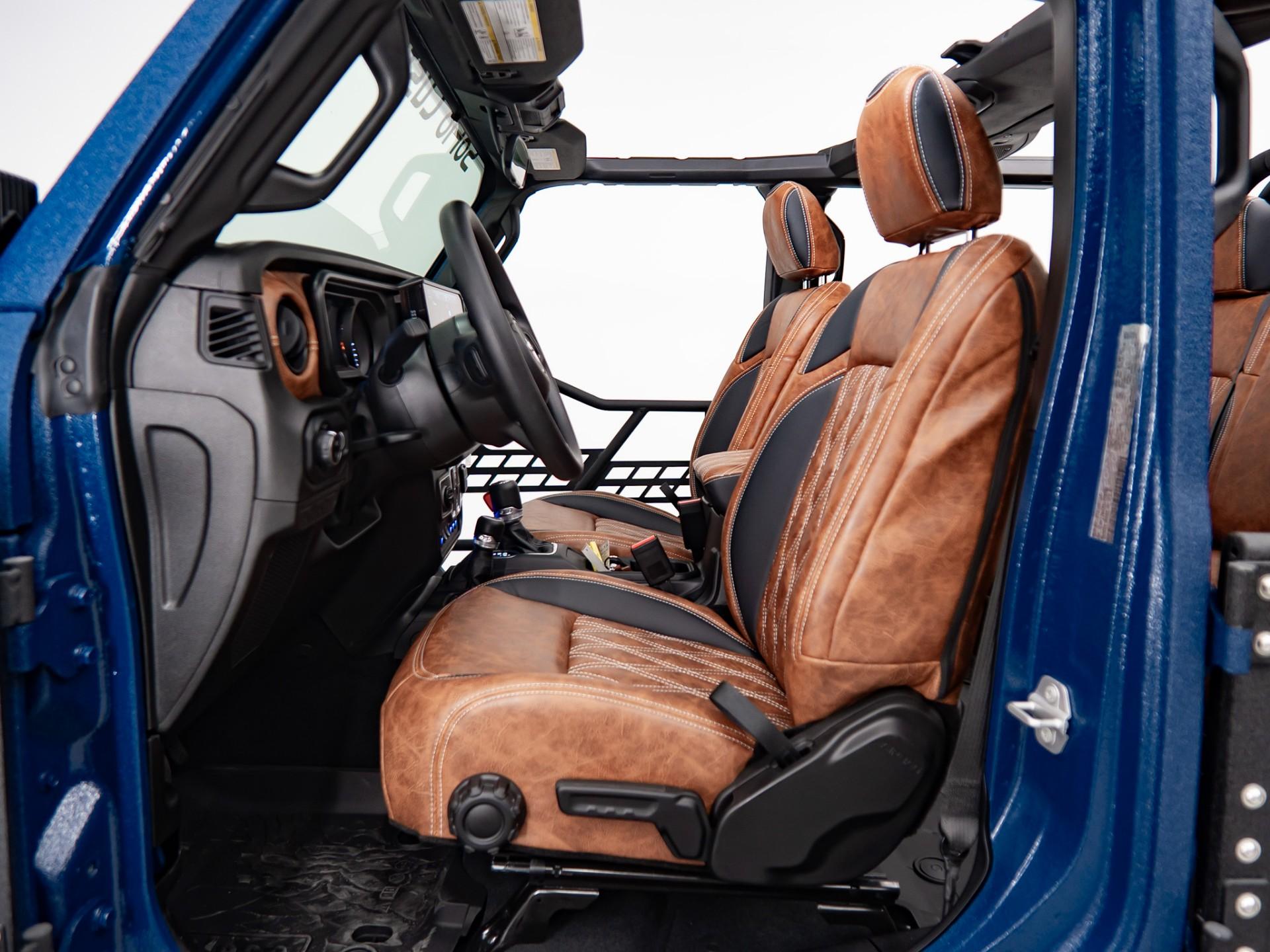 2026 JEEP GLADIATOR 4X4 in Navy, photo 28 of 50