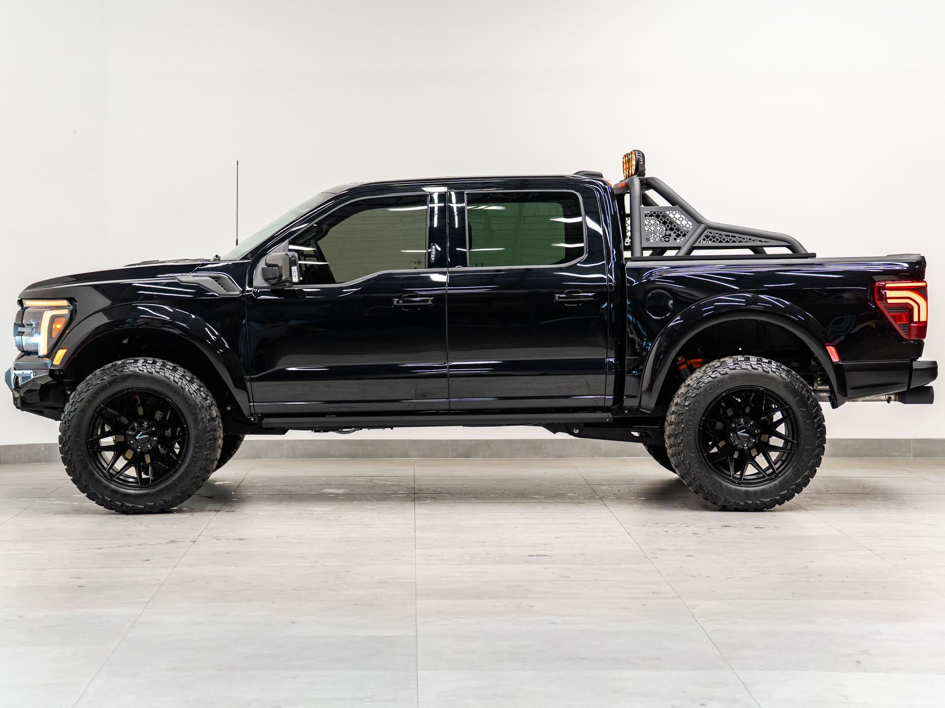 2026 FORD F-150 RAPTOR in Agate Black Metallic, photo 18 of 55