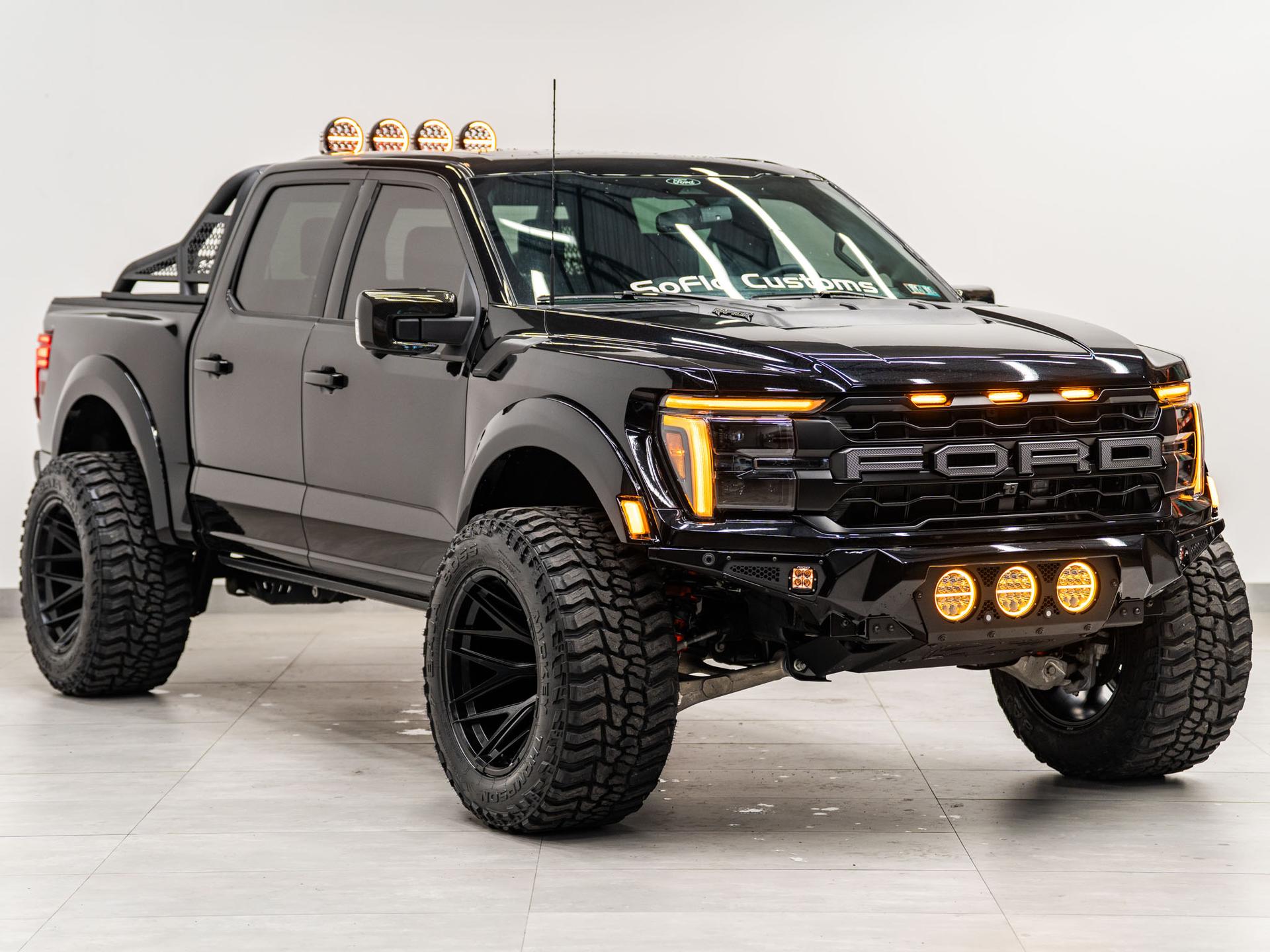 2026 FORD F-150 RAPTOR in Agate Black Metallic, photo 8 of 55