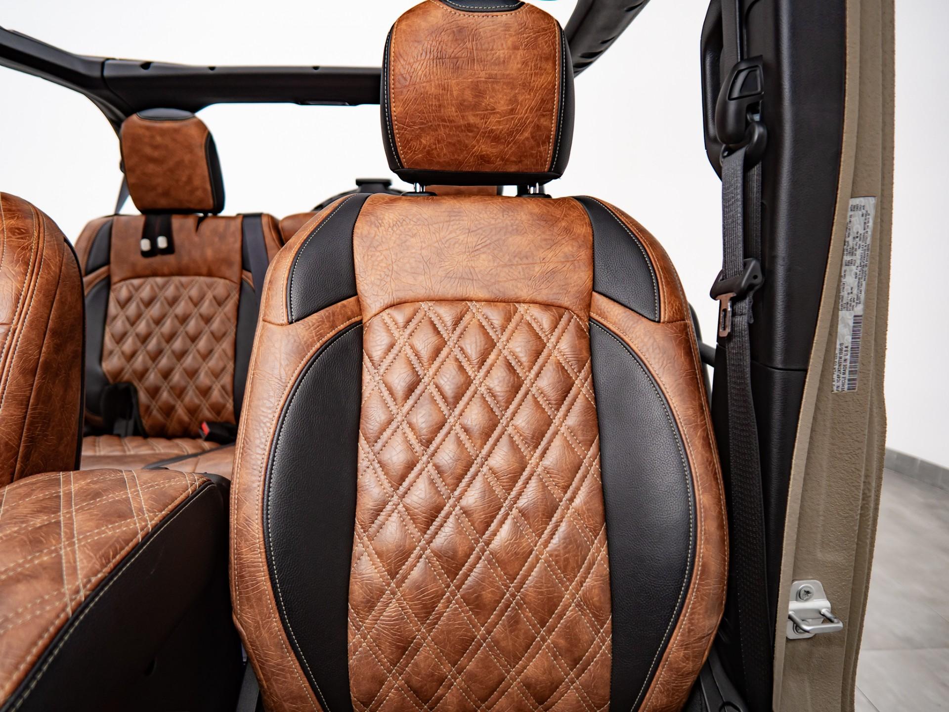 2026 JEEP WRANGLER 4X4 in tan, photo 34 of 54