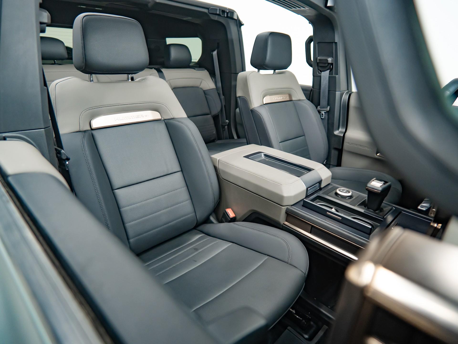 2024 GMC HUMMER EV 3X in Moonshot Green Matte, photo 30 of 60