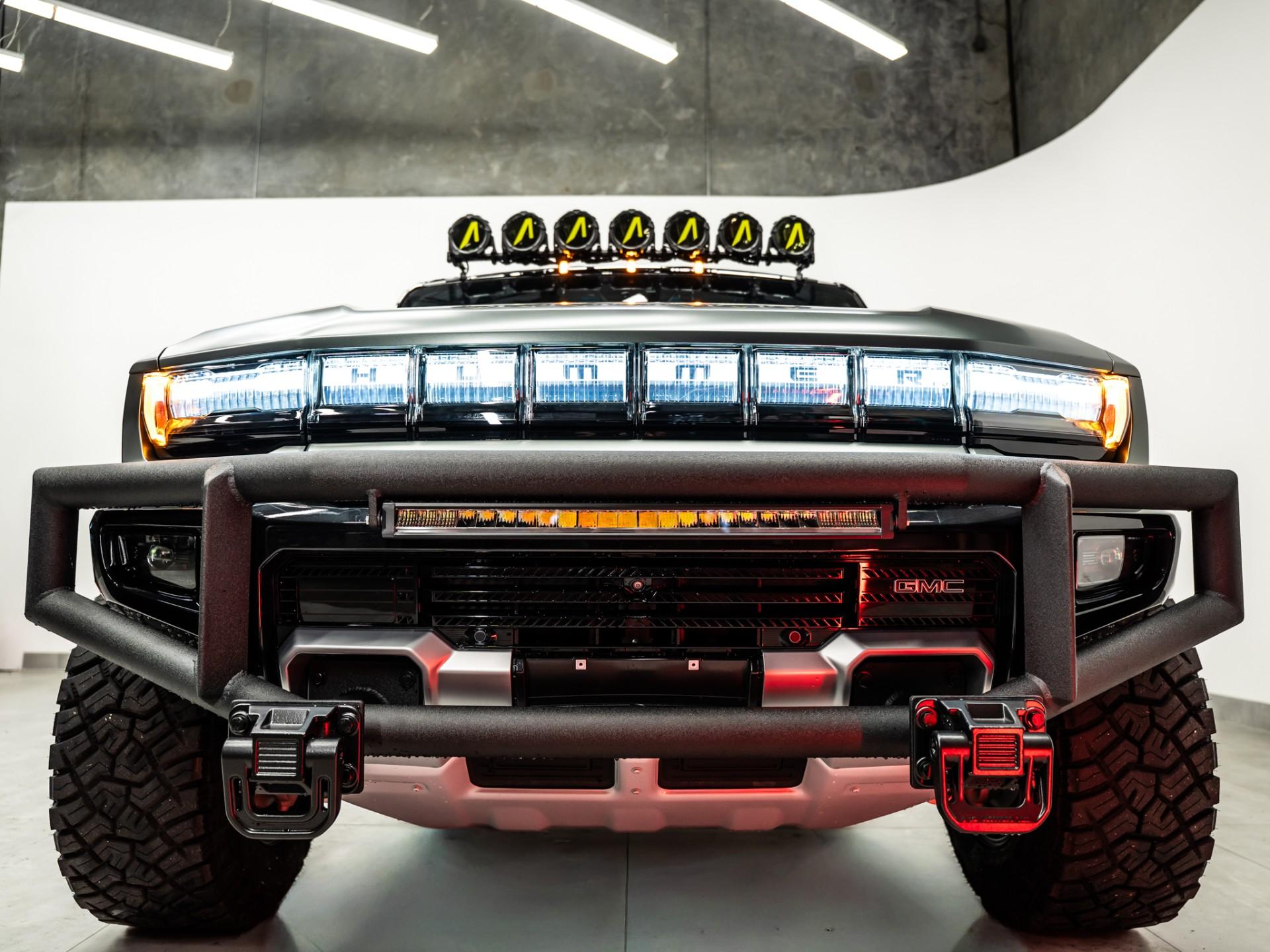 2024 GMC HUMMER EV 3X in Moonshot Green Matte, photo 17 of 60