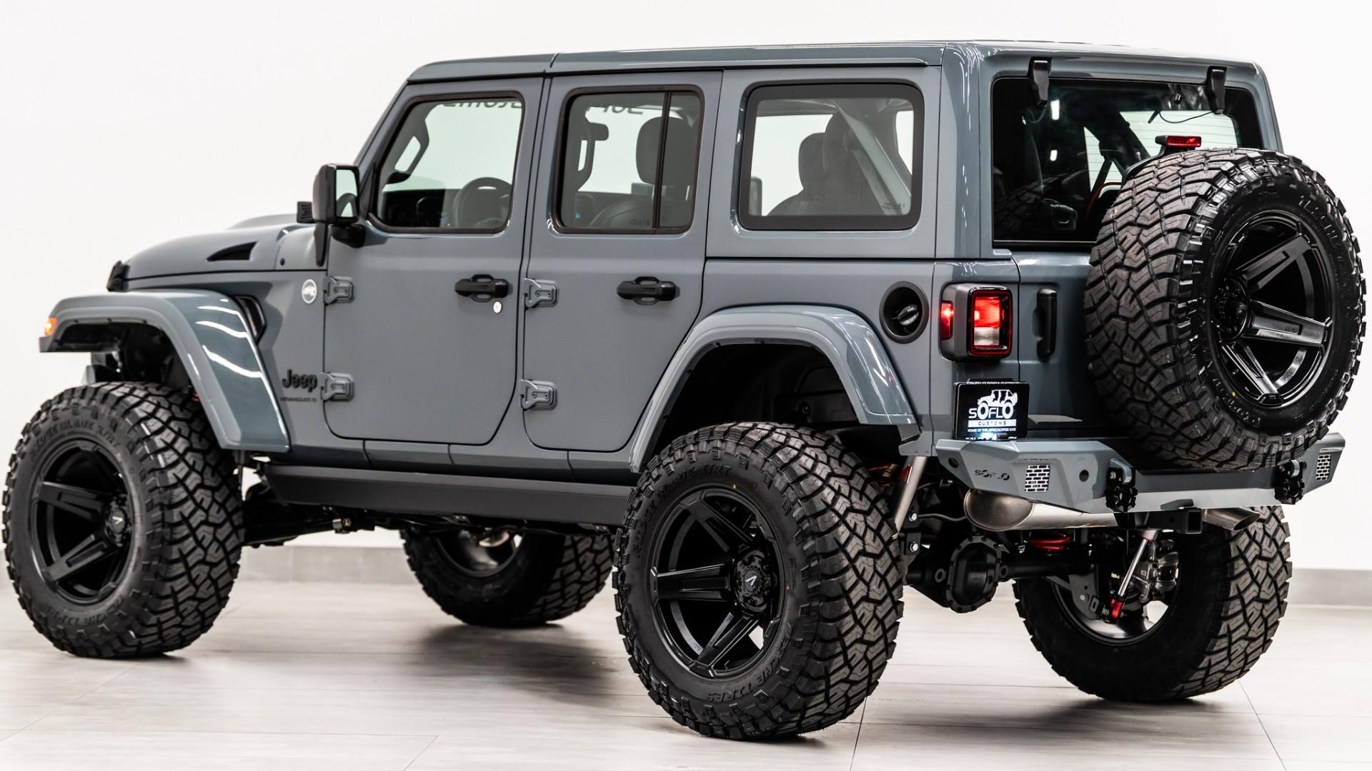 2026 JEEP WRANGLER 4X4 in Anvil Clearcoat, photo 10 of 59