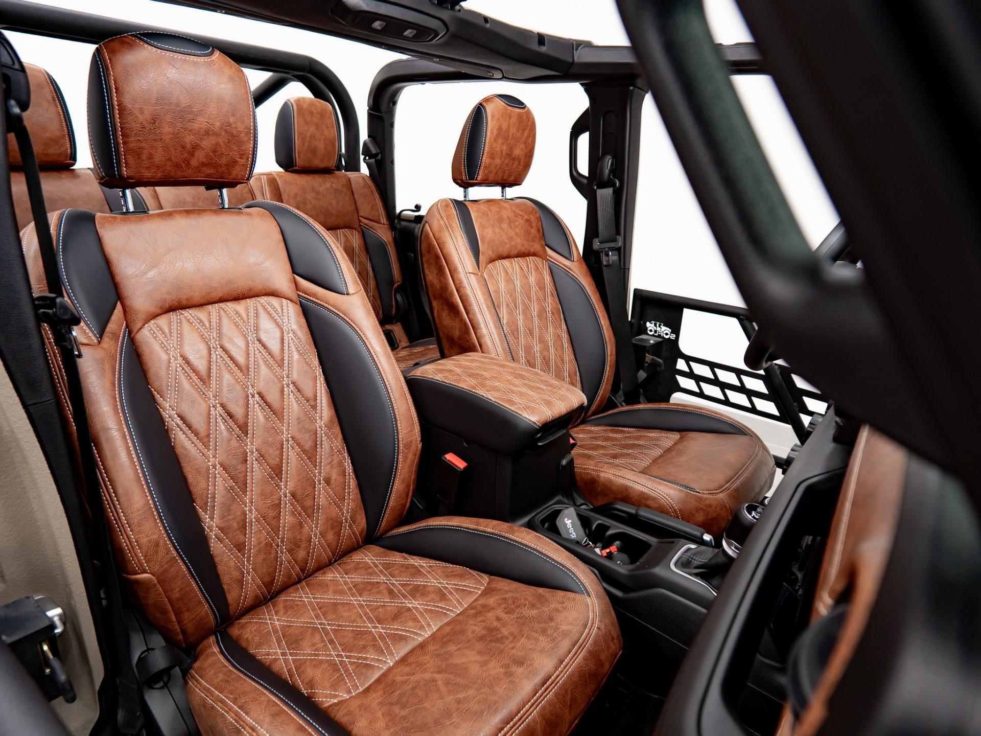 2026 JEEP GLADIATOR 4X4 in Tan, photo 46 of 60