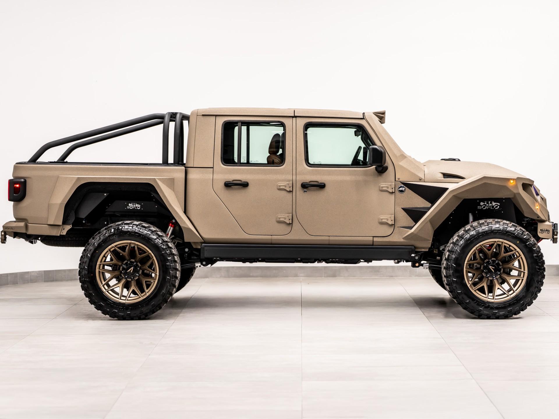 2026 JEEP GLADIATOR 4X4 in Tan, photo 10 of 60