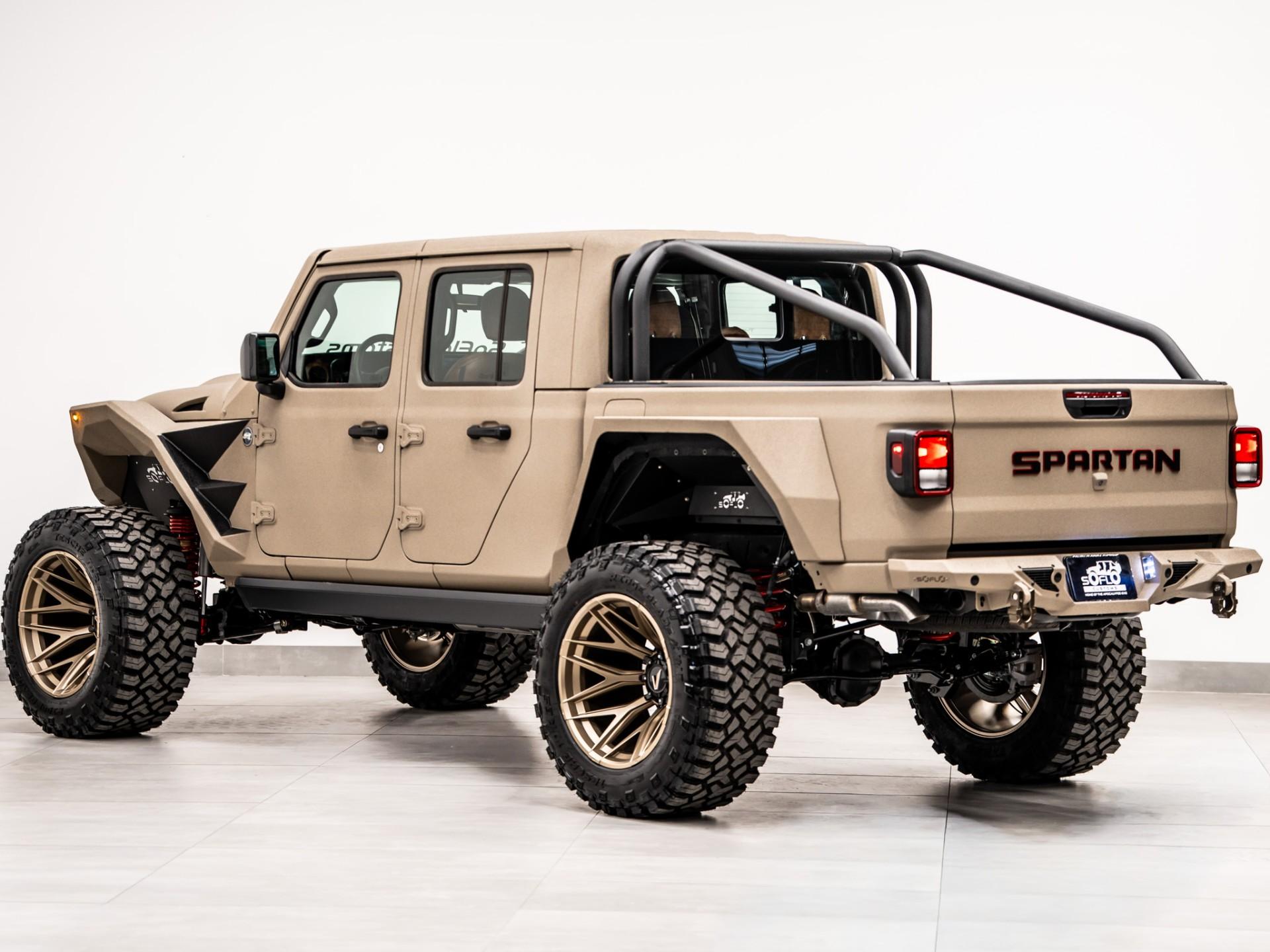 2026 JEEP GLADIATOR 4X4 in Tan, photo 17 of 60