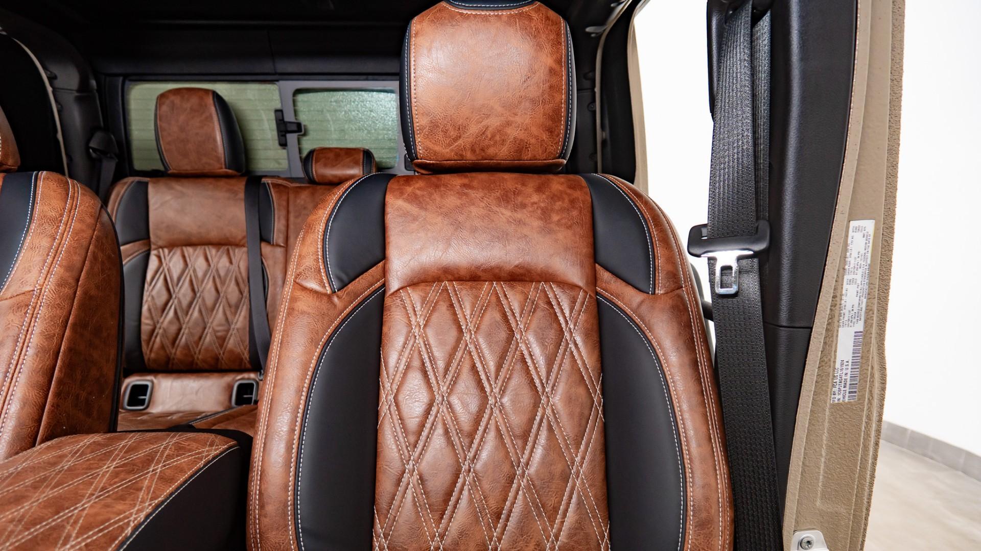 2026 JEEP GLADIATOR 4X4 in Tan, photo 43 of 54