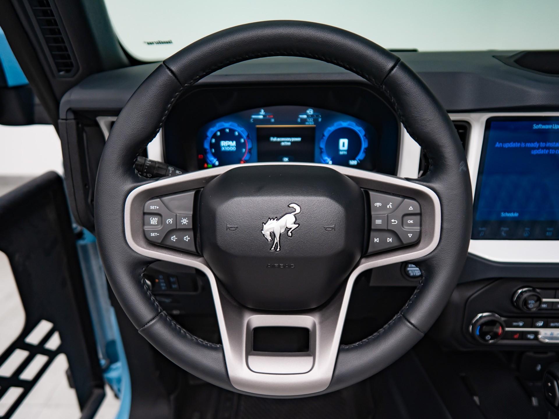 2025 FORD BRONCO 4X4 in Baby Blue, photo 43 of 49