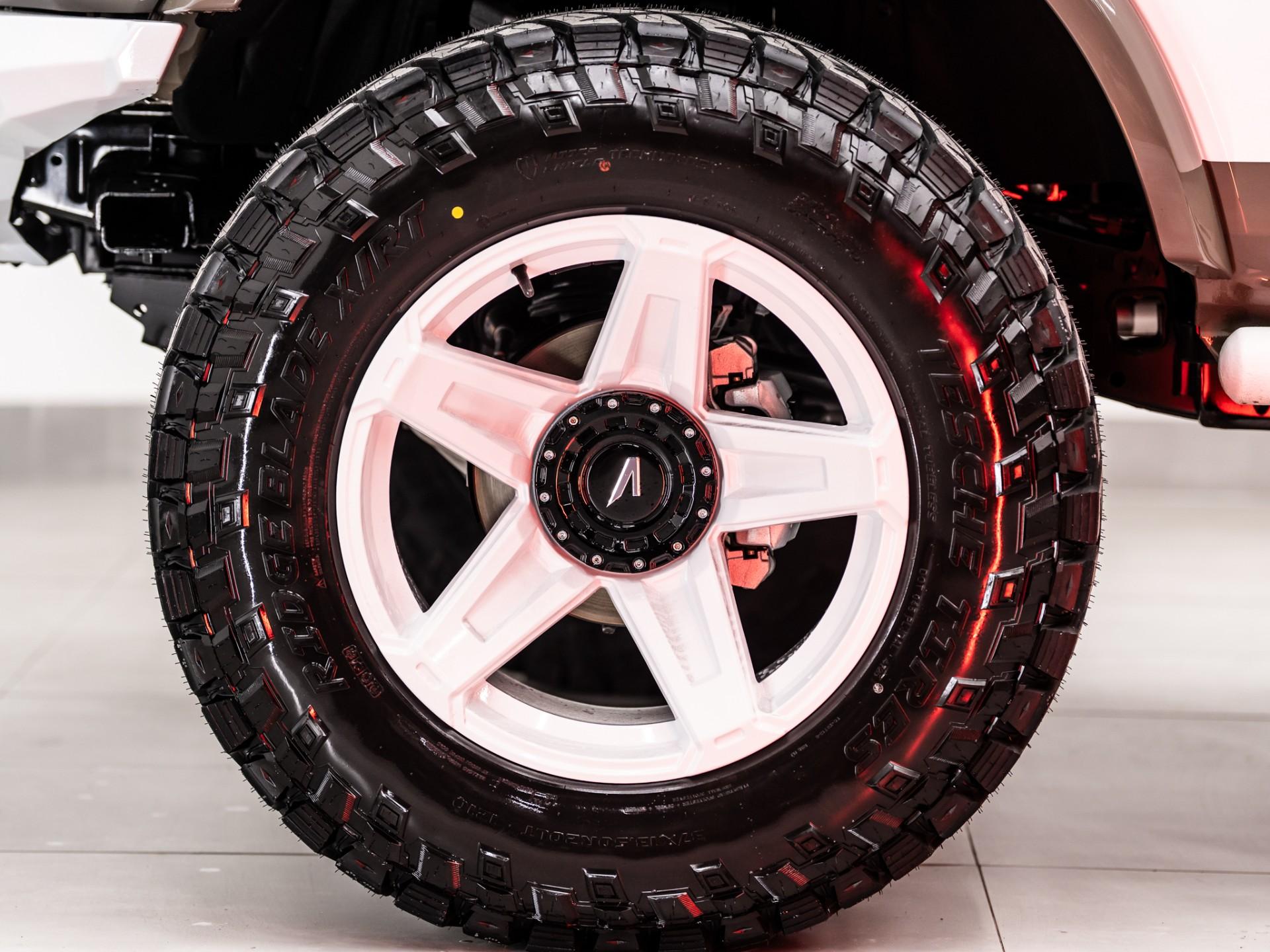 2026 FORD BRONCO 4X4 in Marsh Gray, photo 21 of 60