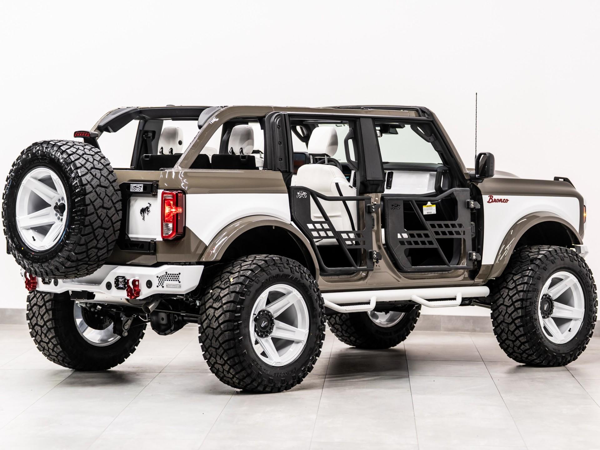 2026 FORD BRONCO 4X4 in Marsh Gray, photo 24 of 60