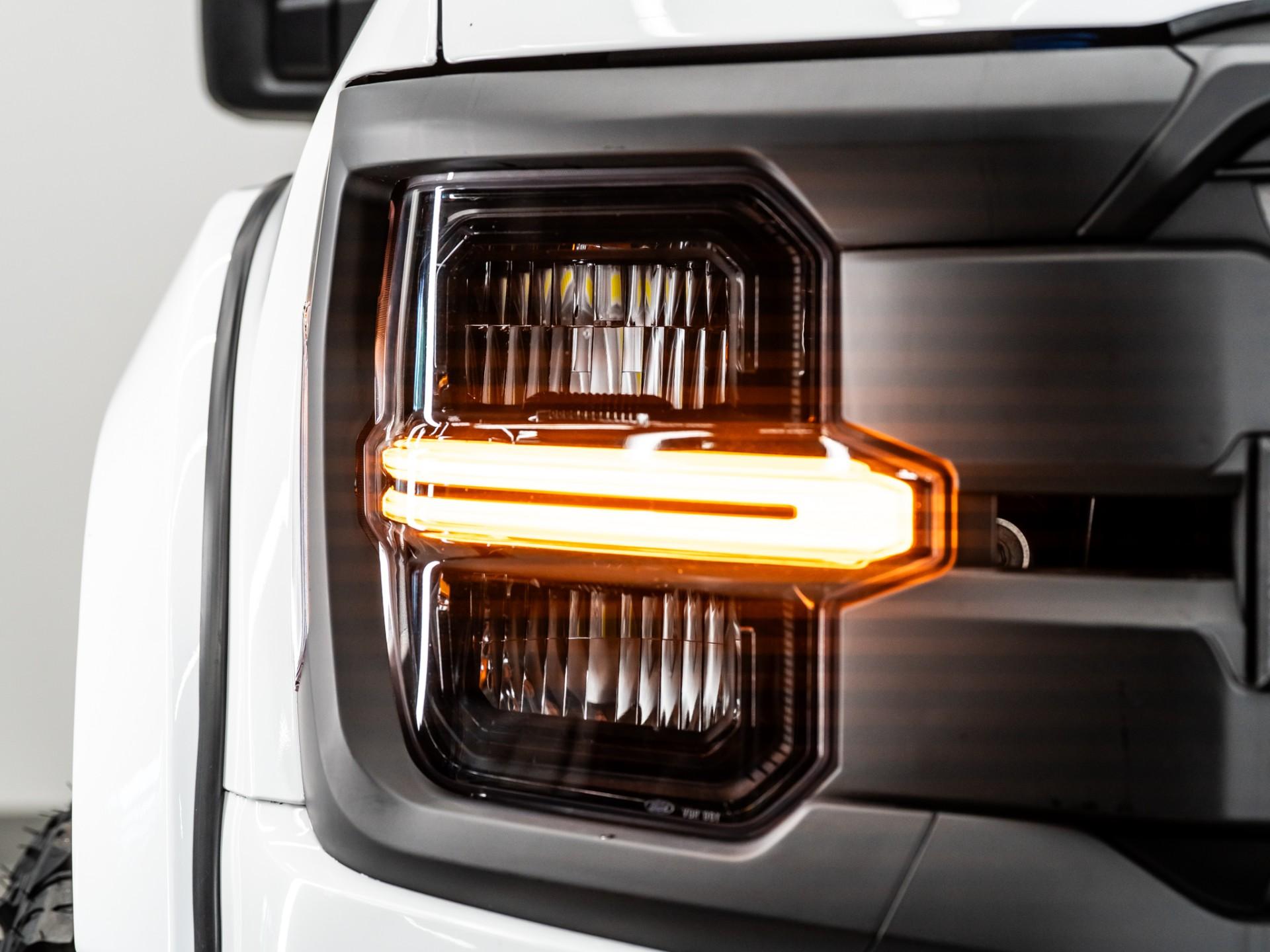 2025 FORD F-150 4X4 in Oxford White, photo 21 of 50