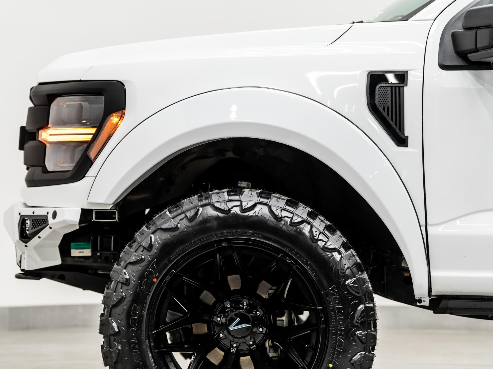 2025 FORD F-150 4X4 in Oxford White, photo 16 of 50