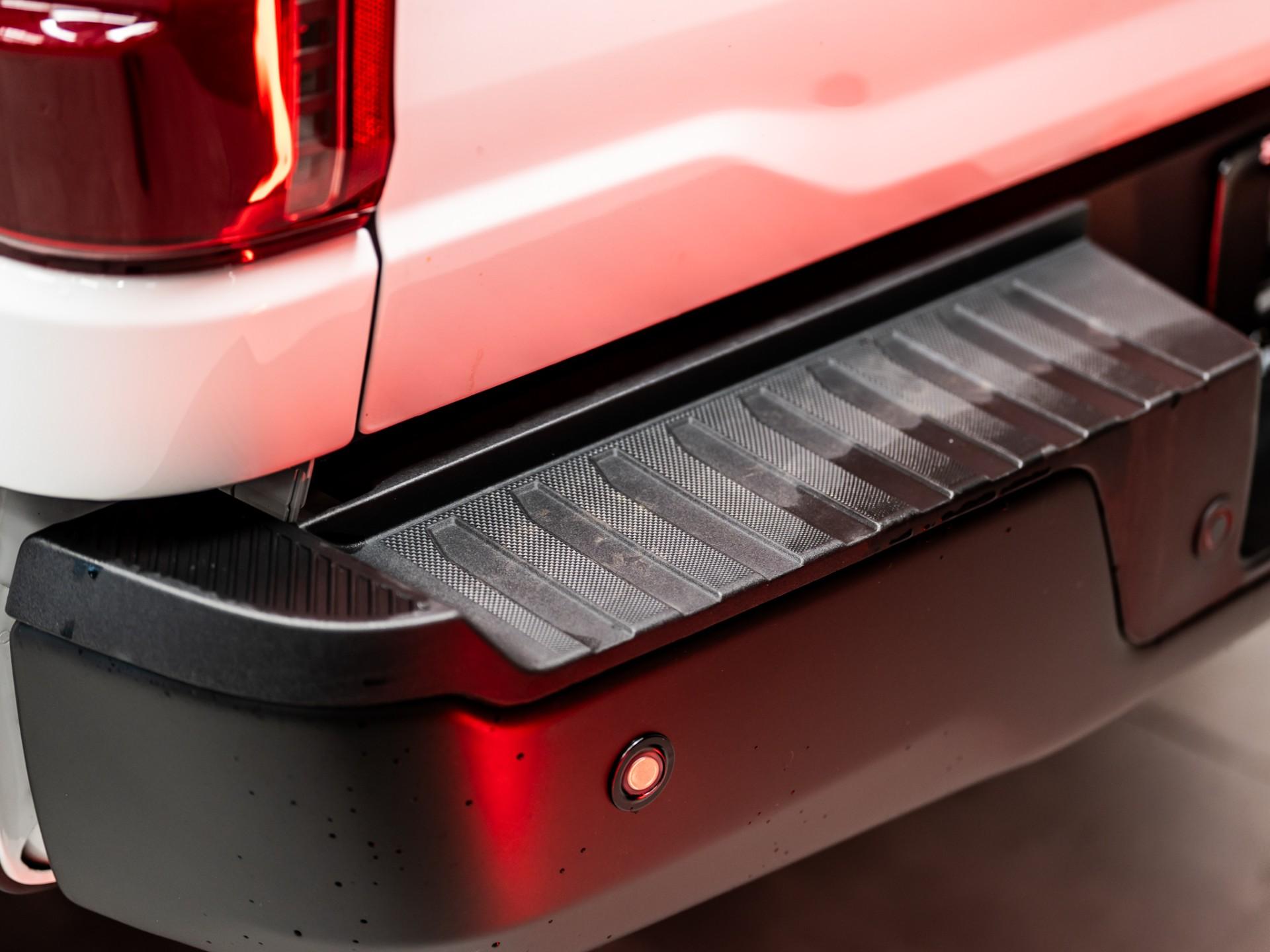 2025 FORD F-150 4X4 in Oxford White, photo 50 of 50