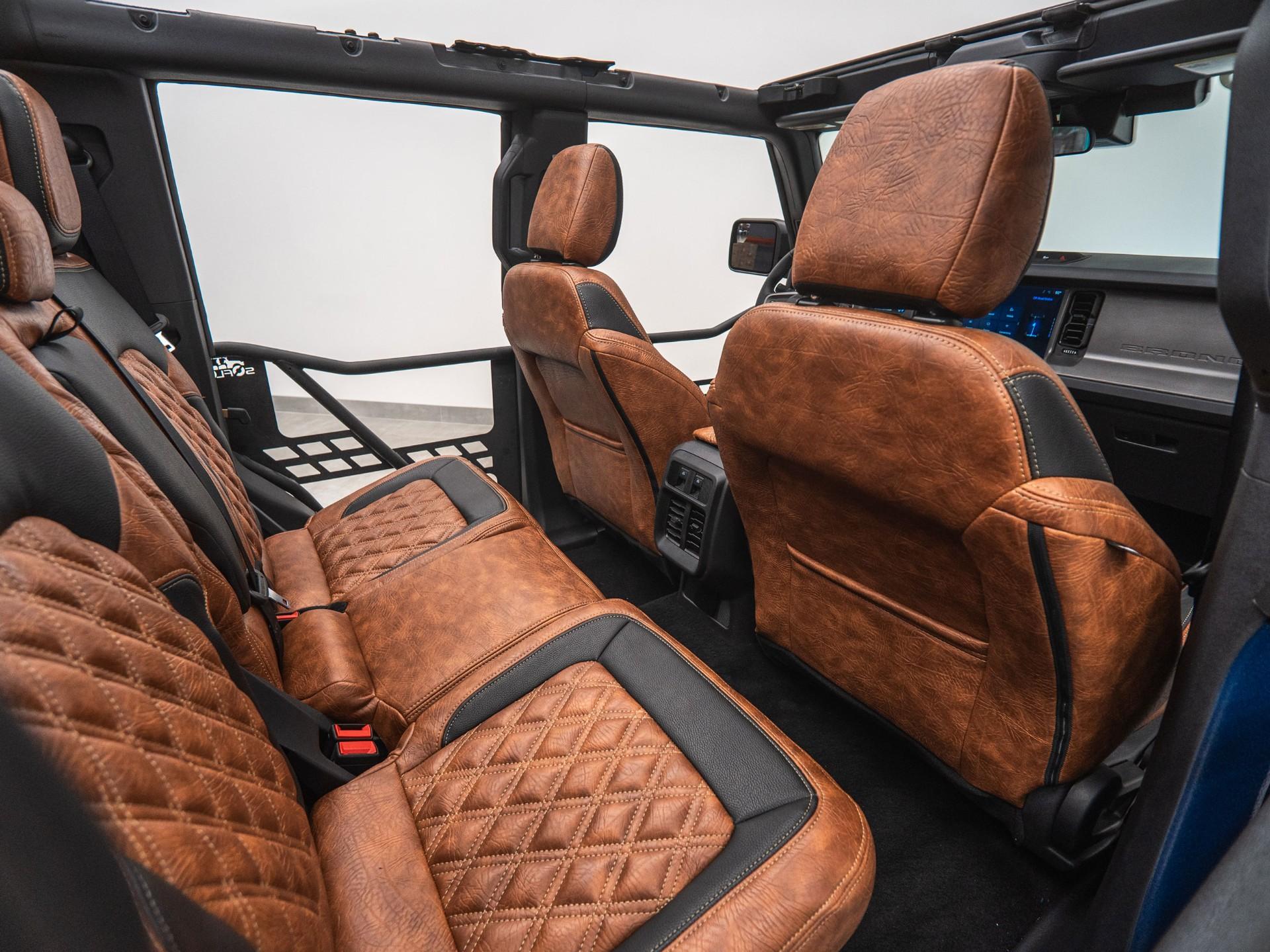 2025 FORD BRONCO 4X4 in Navy, photo 26 of 60