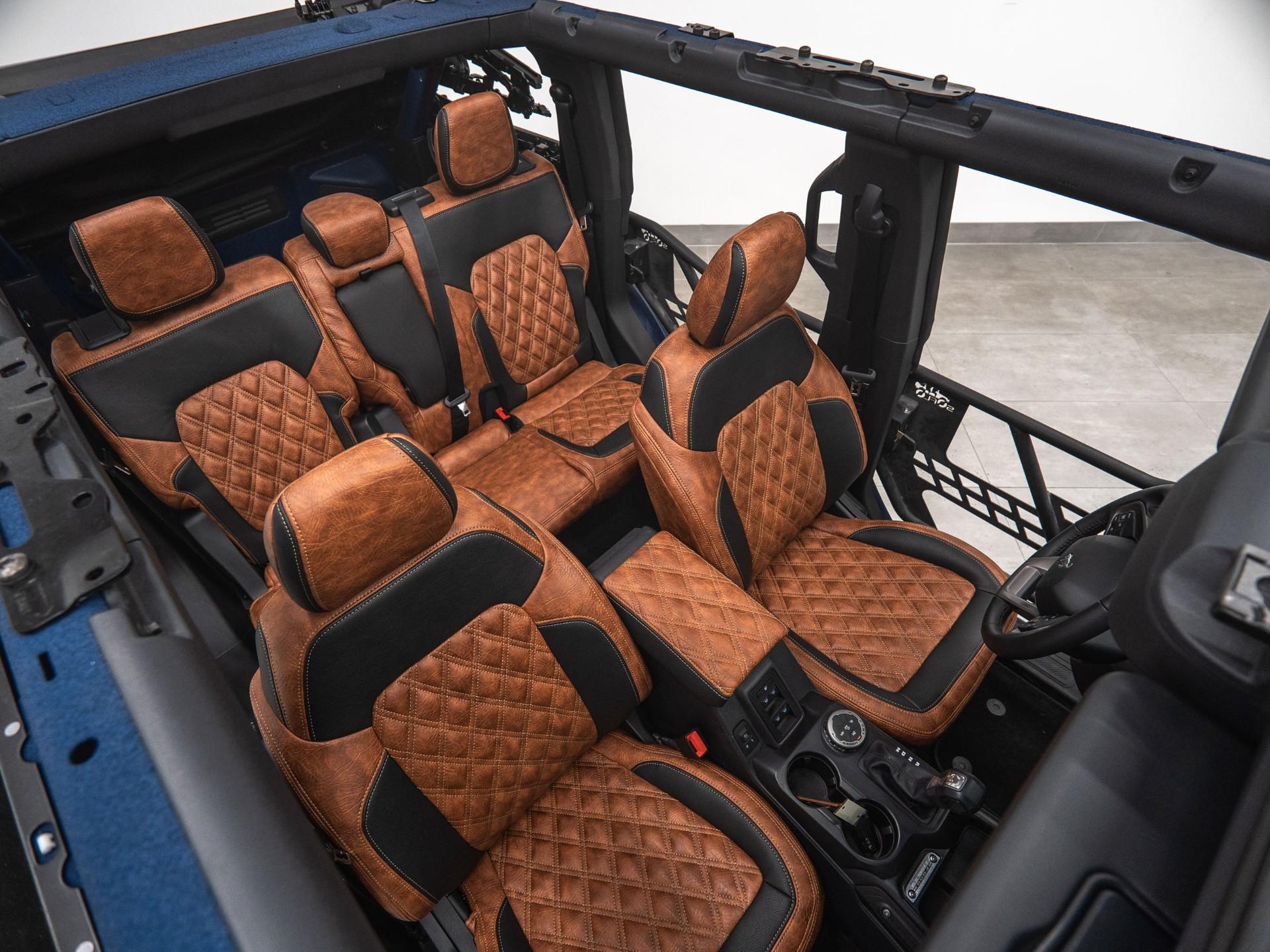 2025 FORD BRONCO 4X4 in Navy, photo 35 of 60
