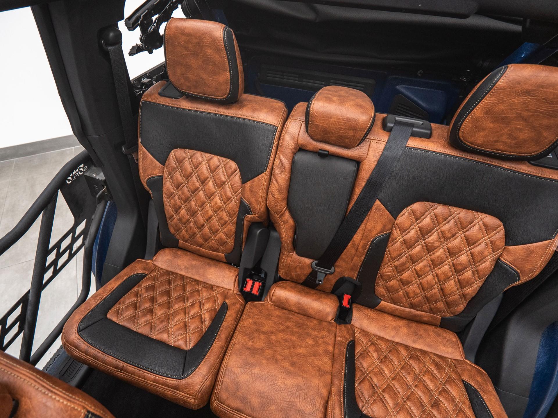 2025 FORD BRONCO 4X4 in Navy, photo 37 of 60