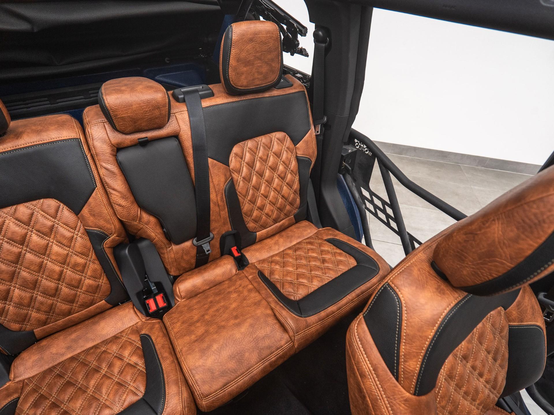 2025 FORD BRONCO 4X4 in Navy, photo 38 of 60