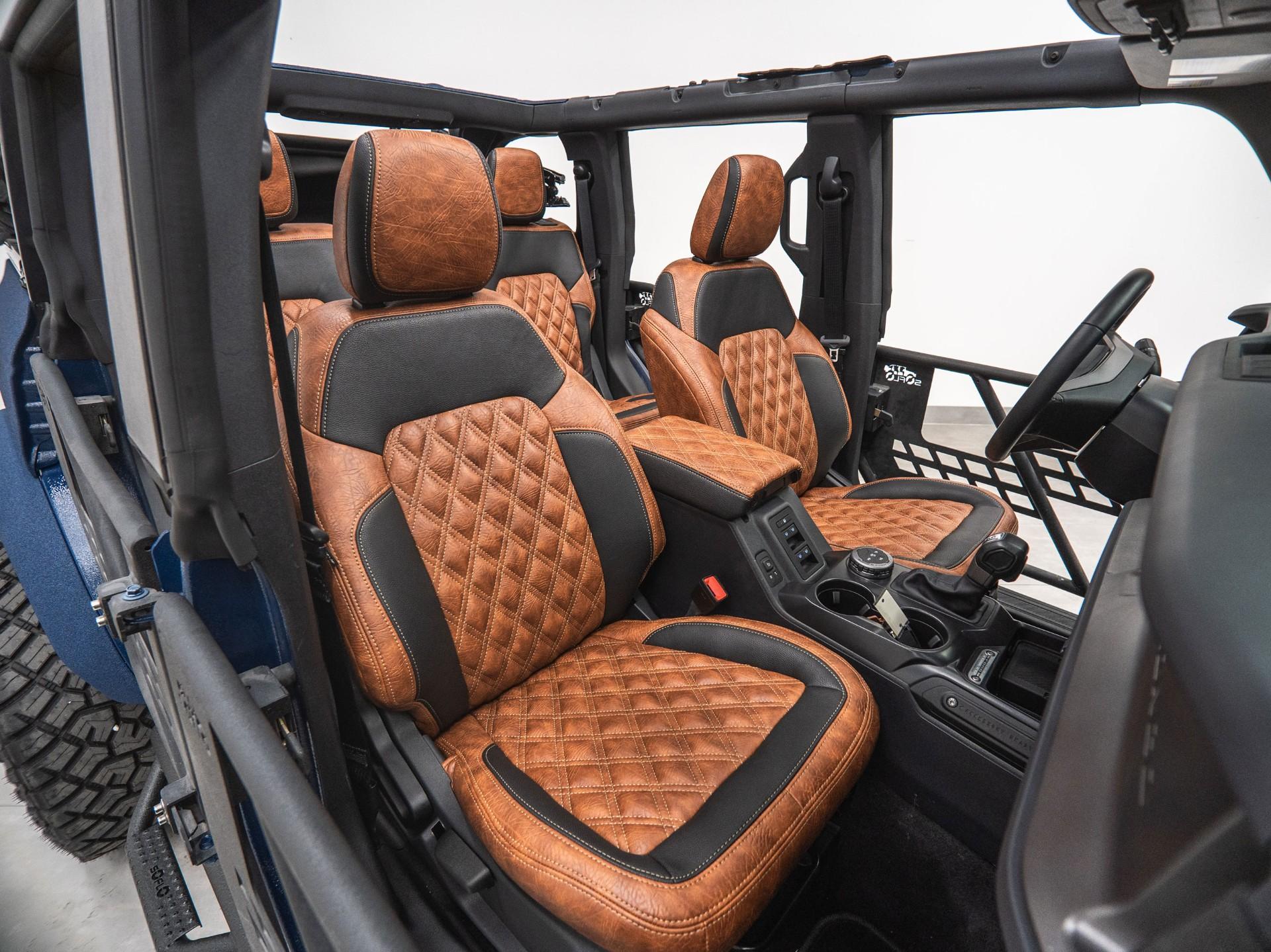 2025 FORD BRONCO 4X4 in Navy, photo 42 of 60