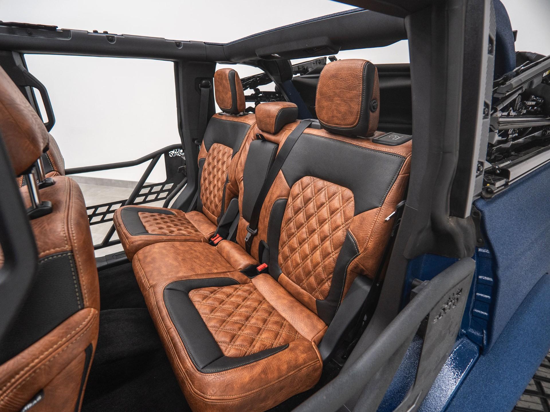 2025 FORD BRONCO 4X4 in Navy, photo 44 of 60