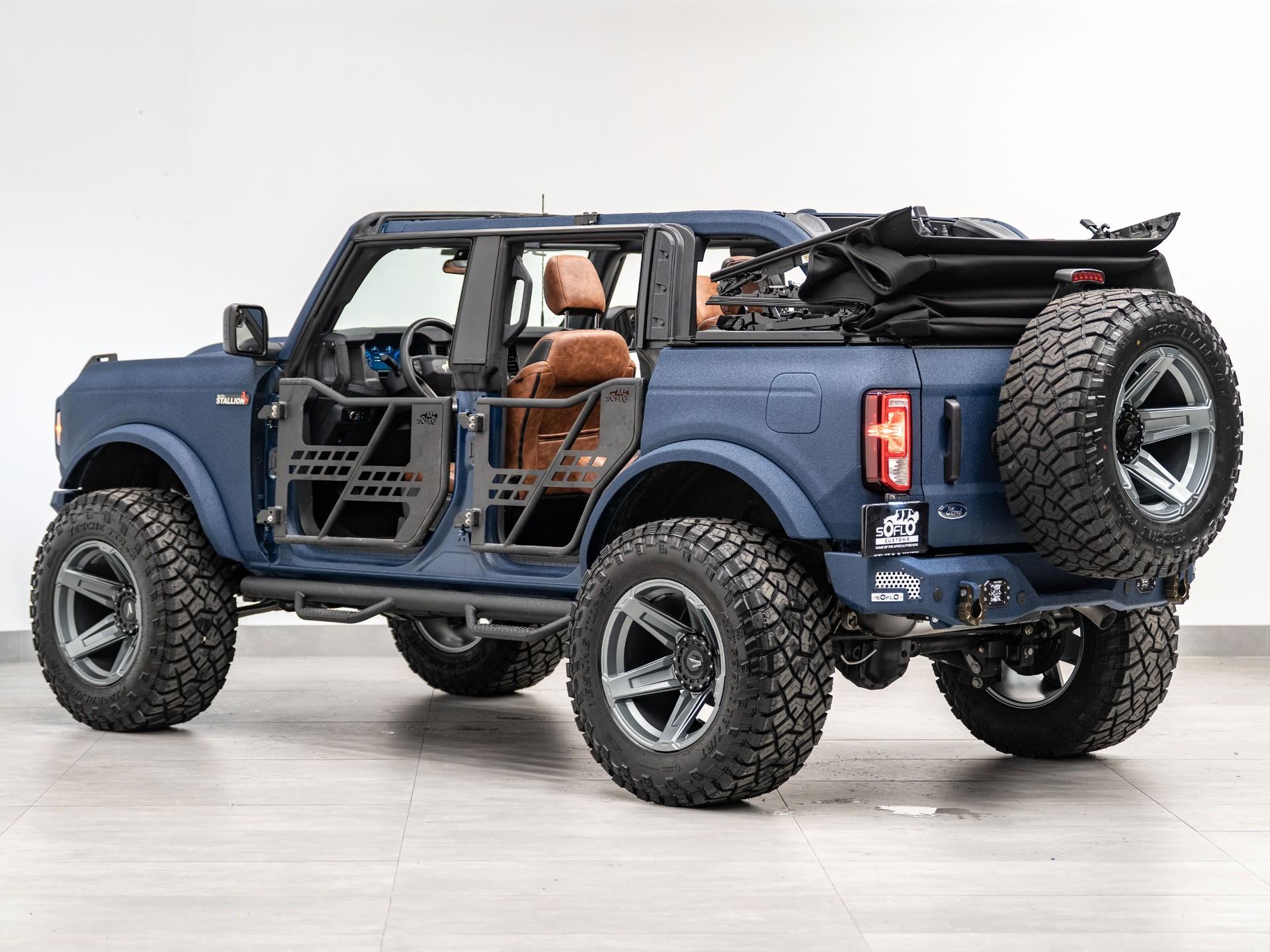 2025 FORD BRONCO 4X4 in Navy, photo 16 of 60