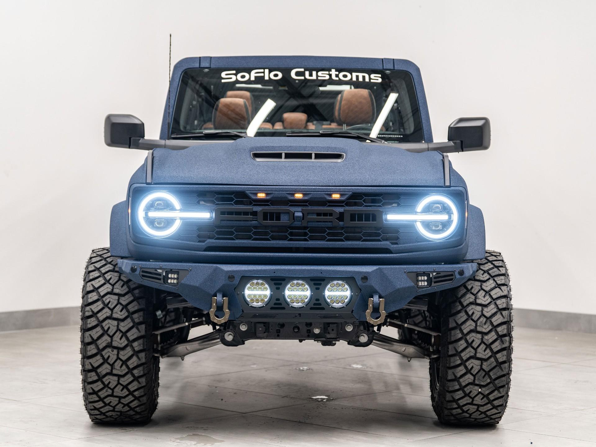 2025 FORD BRONCO 4X4 in Navy, photo 11 of 60