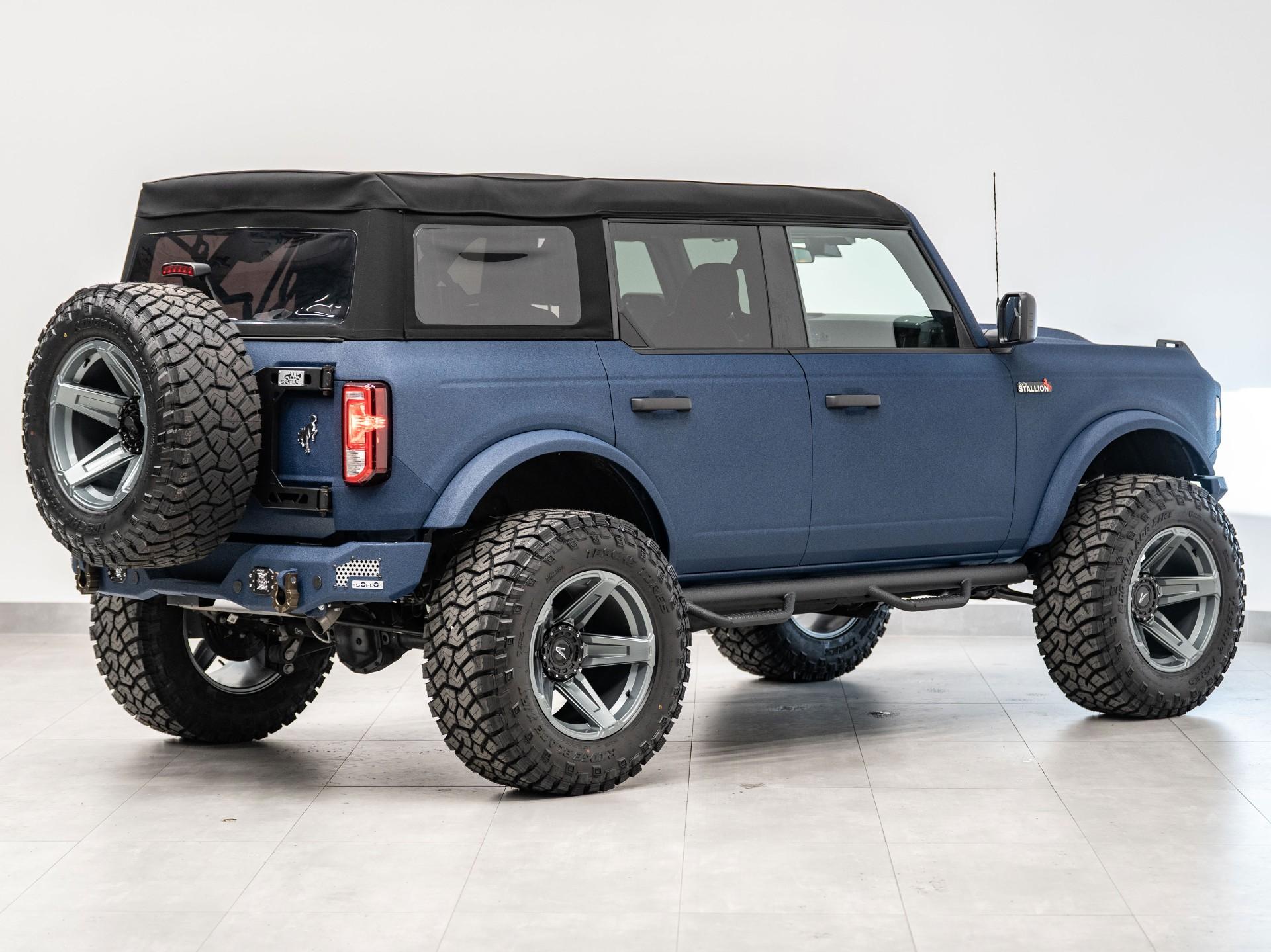 2025 FORD BRONCO 4X4 in Navy, photo 7 of 60